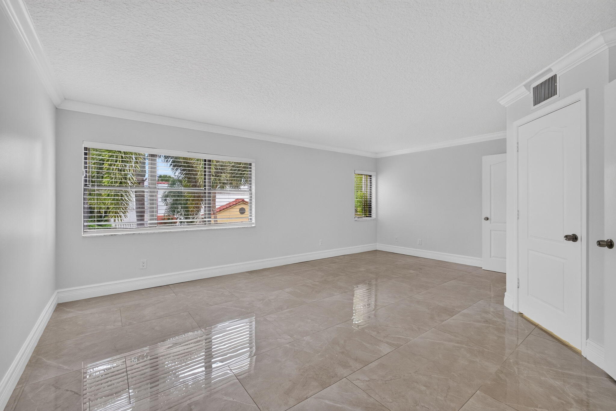 42 Uno Lago, Juno Beach FL 33408