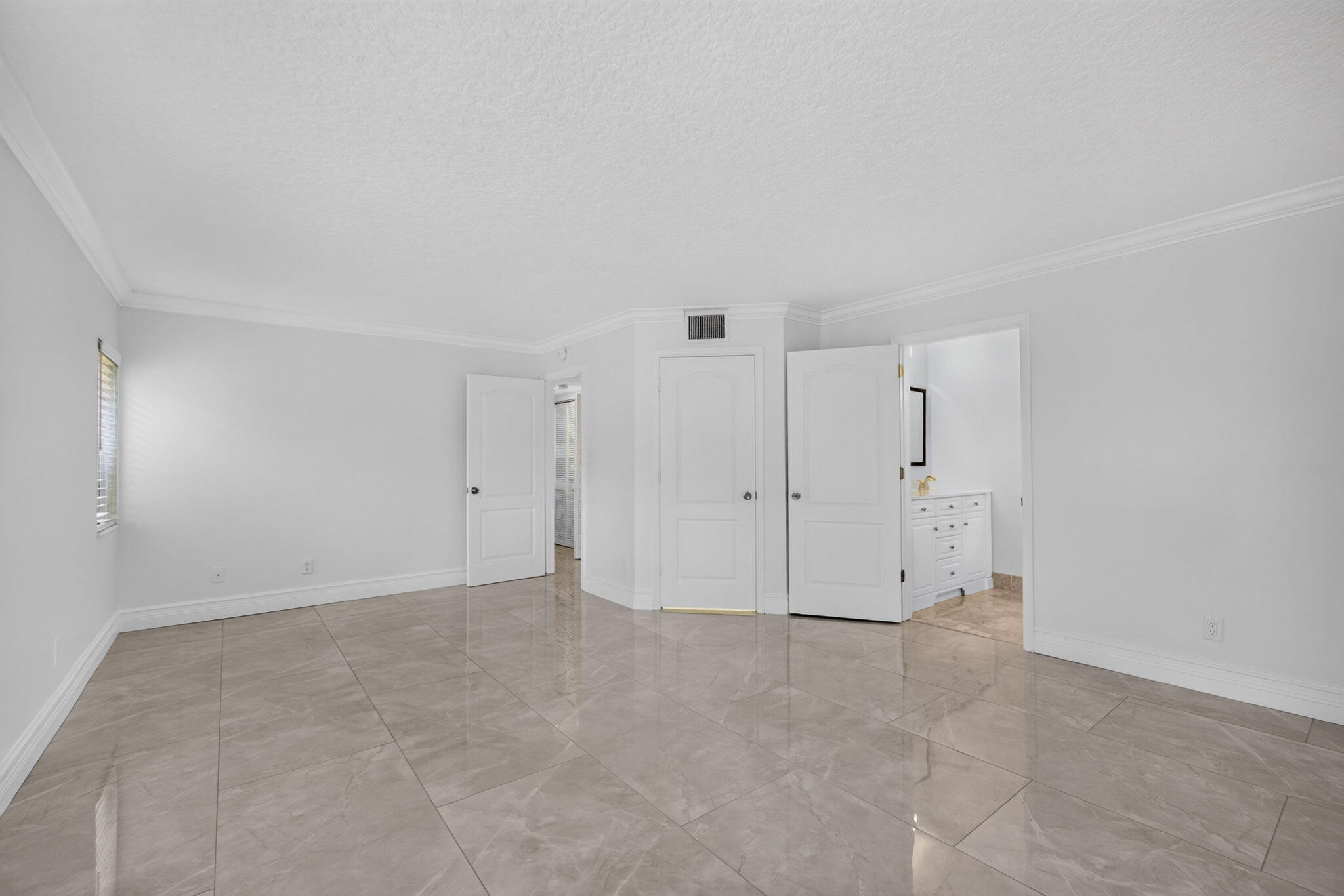 42 Uno Lago, Juno Beach FL 33408