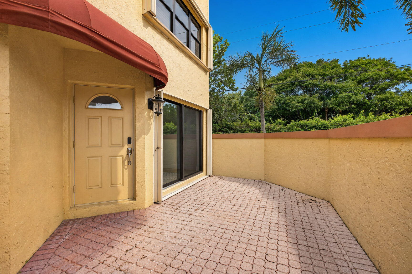 42 Uno Lago, Juno Beach FL 33408