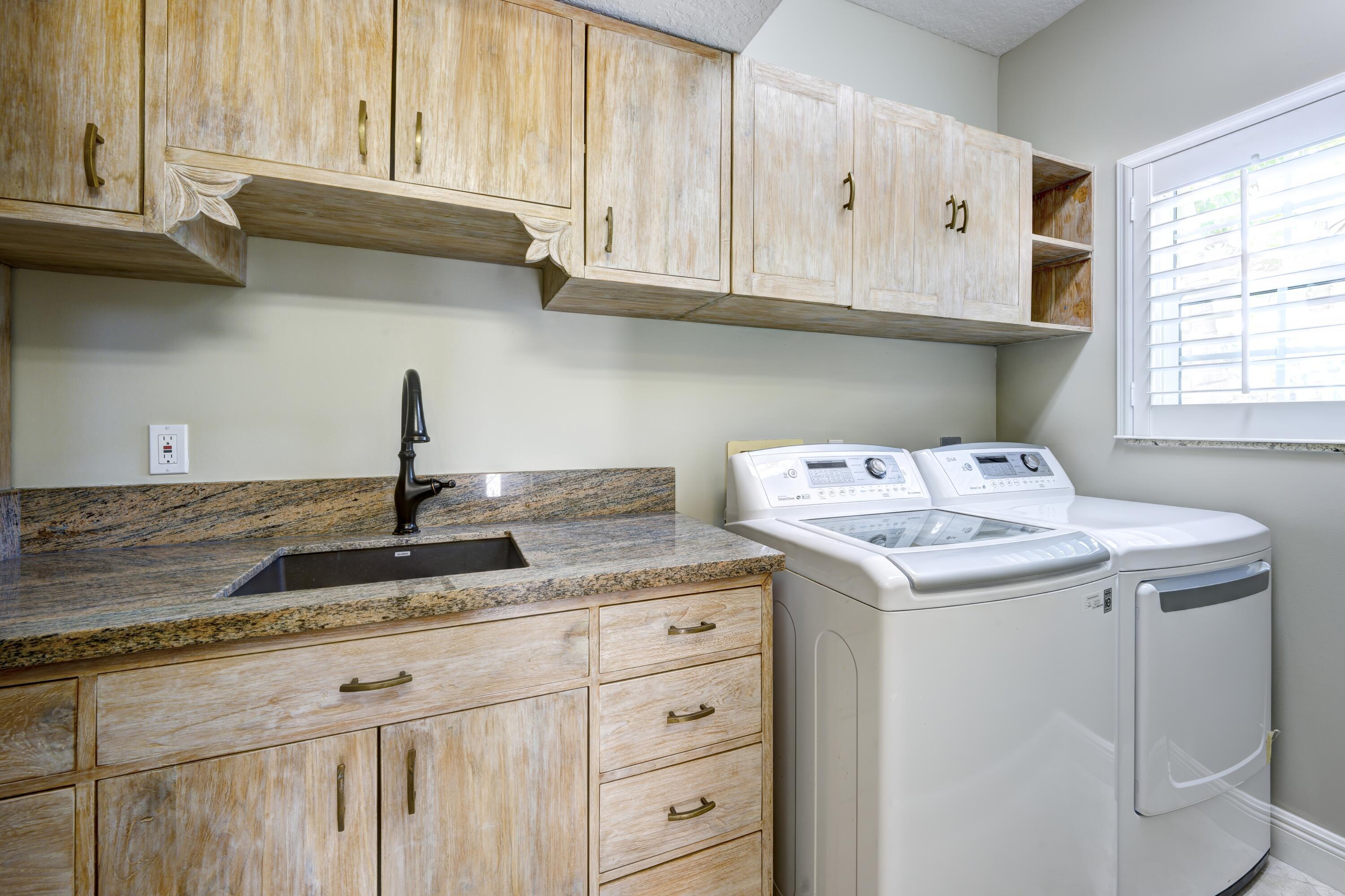 17080 Crossgate, Jupiter FL 33477