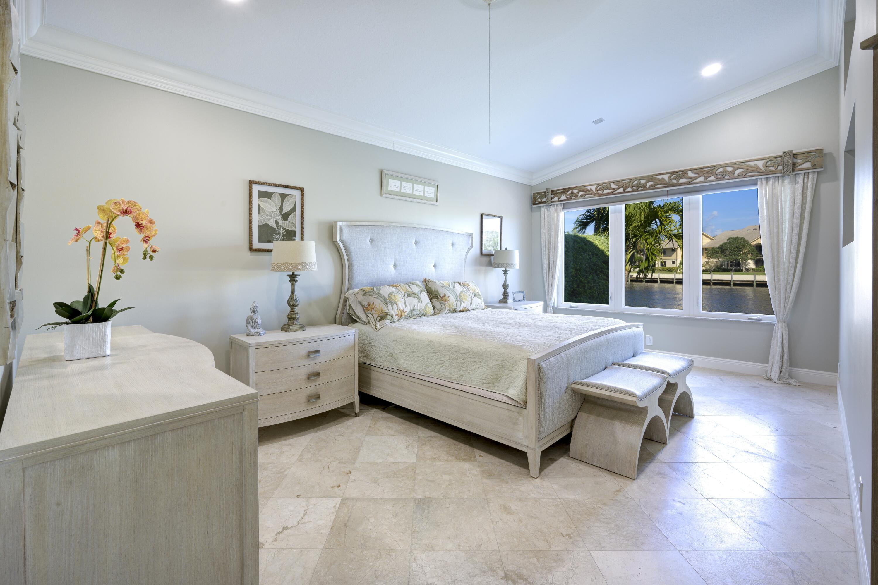 17080 Crossgate, Jupiter FL 33477