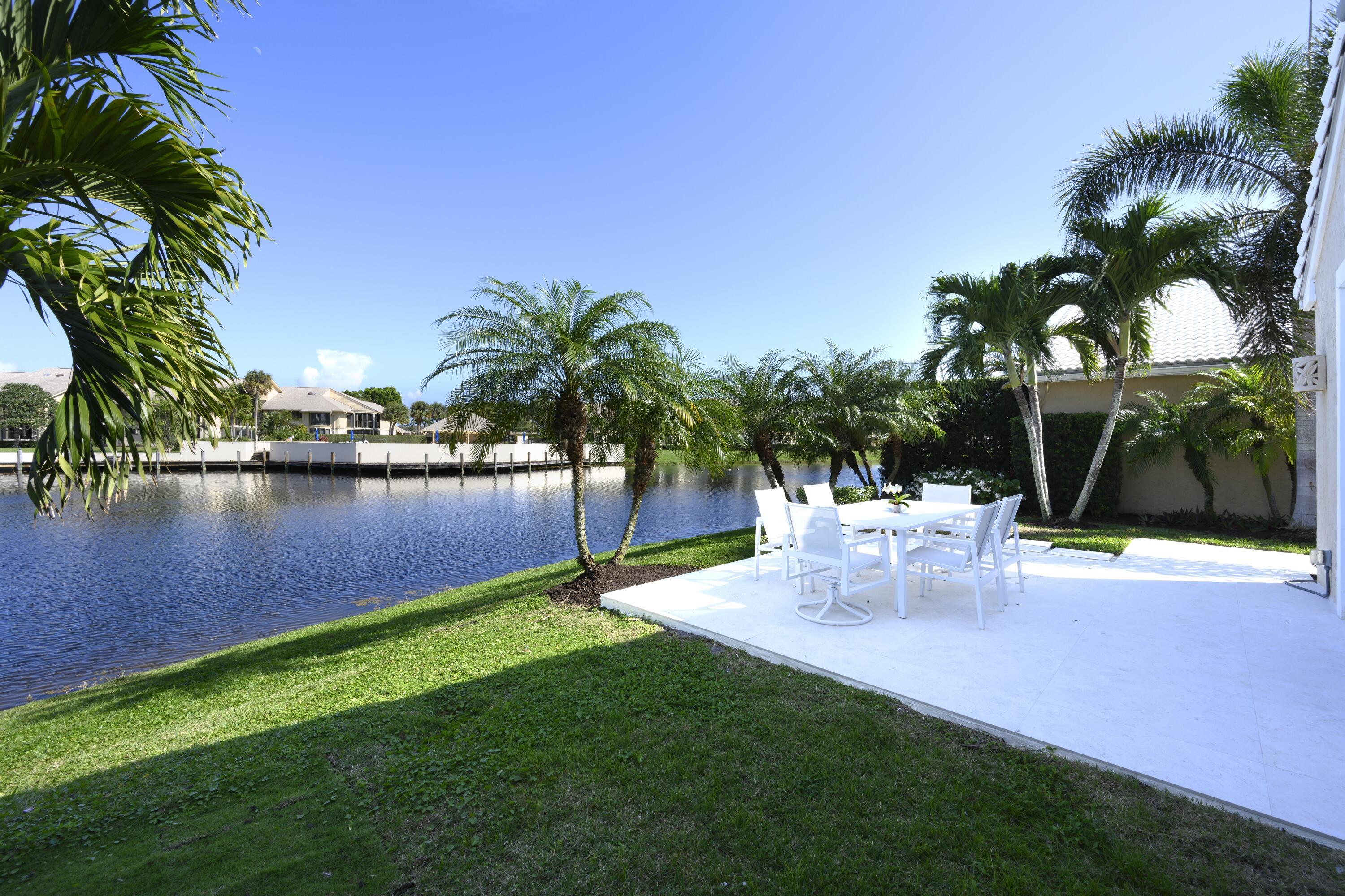 17080 Crossgate, Jupiter FL 33477
