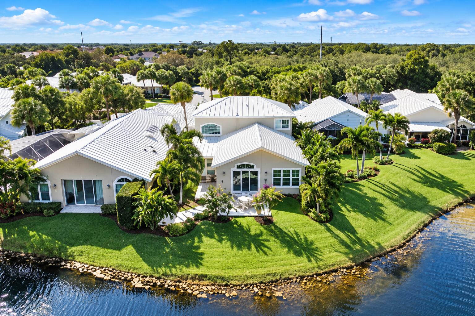 17080 Crossgate, Jupiter FL 33477