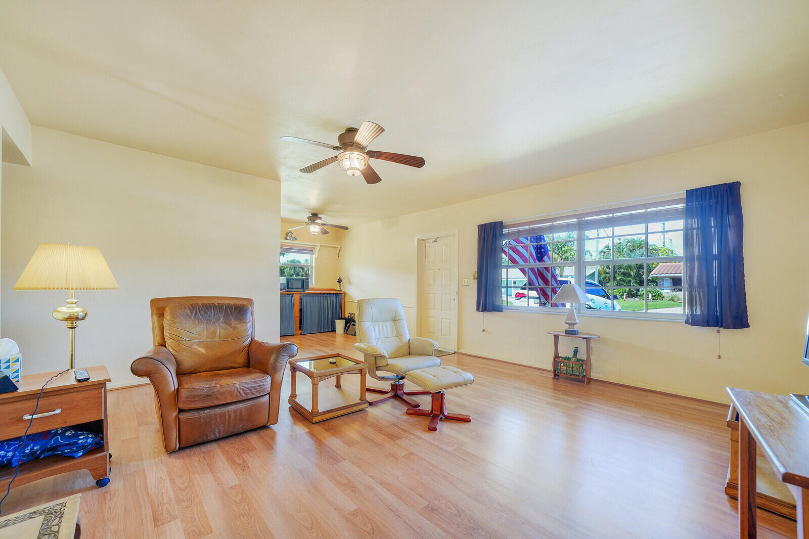 1990 NE 33RD #3, Lighthouse Point FL 33064