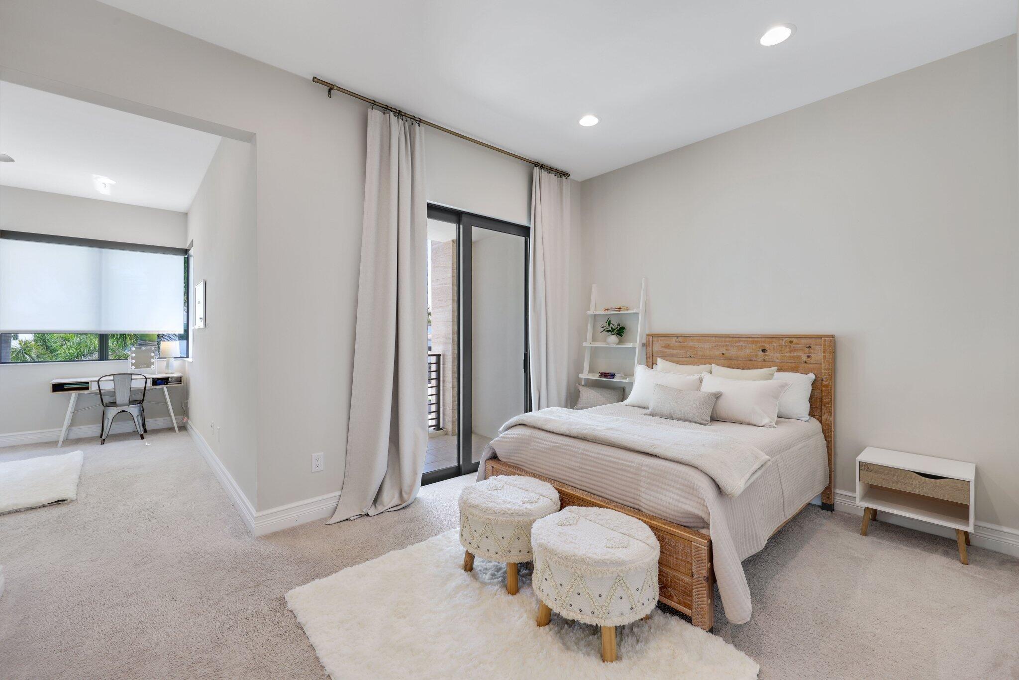 9275 BIAGGIO, Boca Raton FL 33496