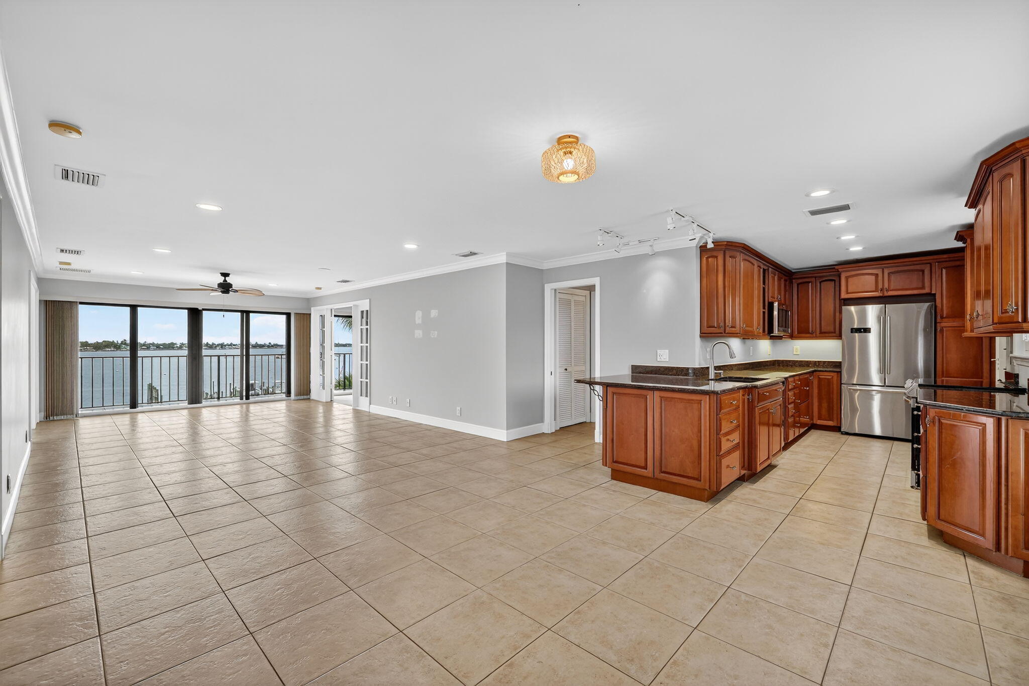 624 SW SAINT LUCIE #308, Stuart FL 34994