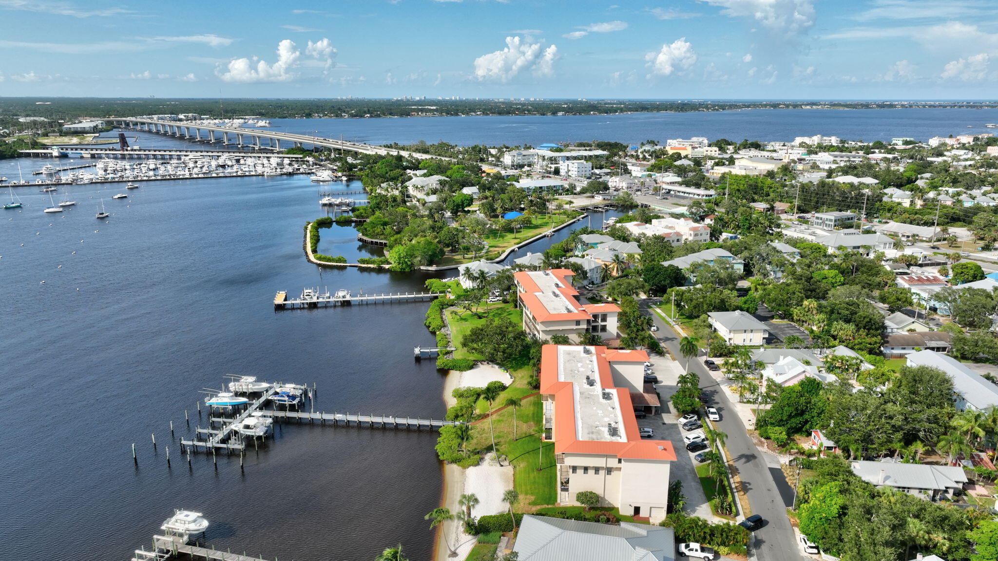 624 SW SAINT LUCIE #308, Stuart FL 34994