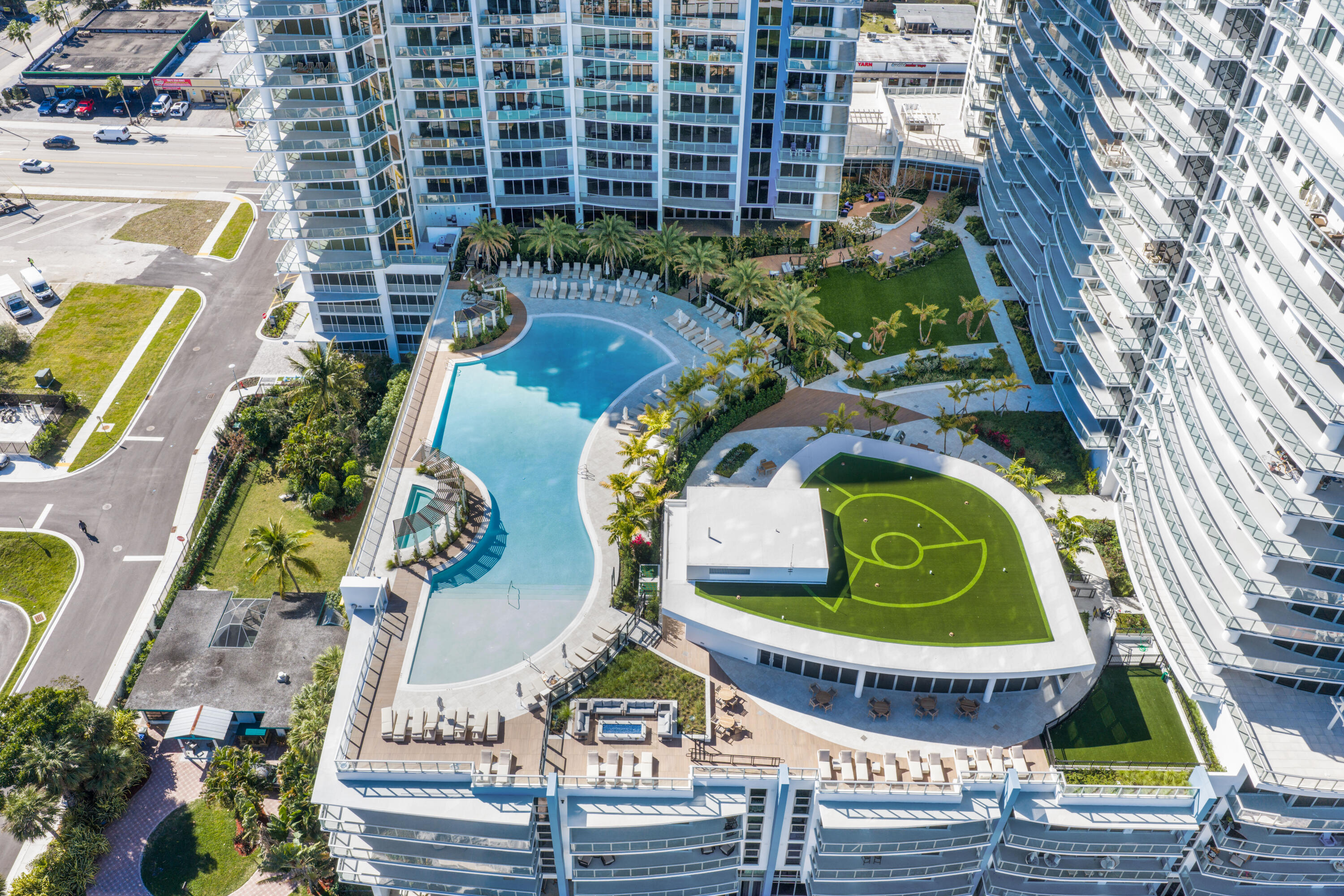 220 Lake Shore #503, Lake Park FL 33403