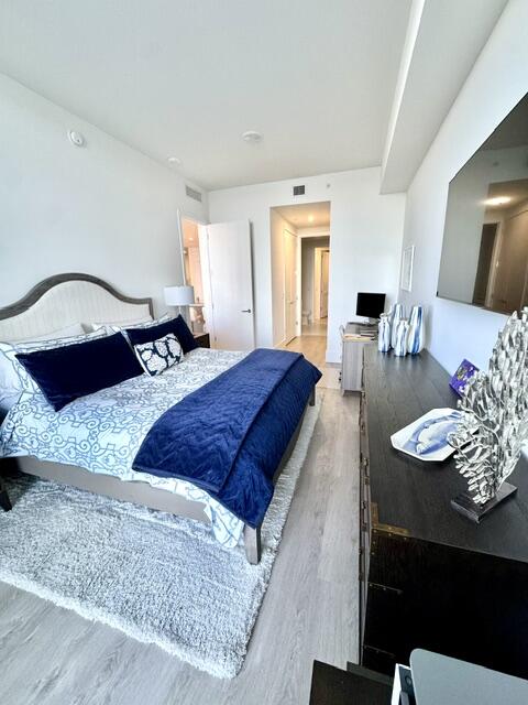 220 Lake Shore #503, Lake Park FL 33403