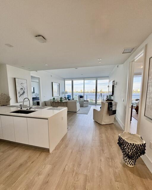 220 Lake Shore #503, Lake Park FL 33403