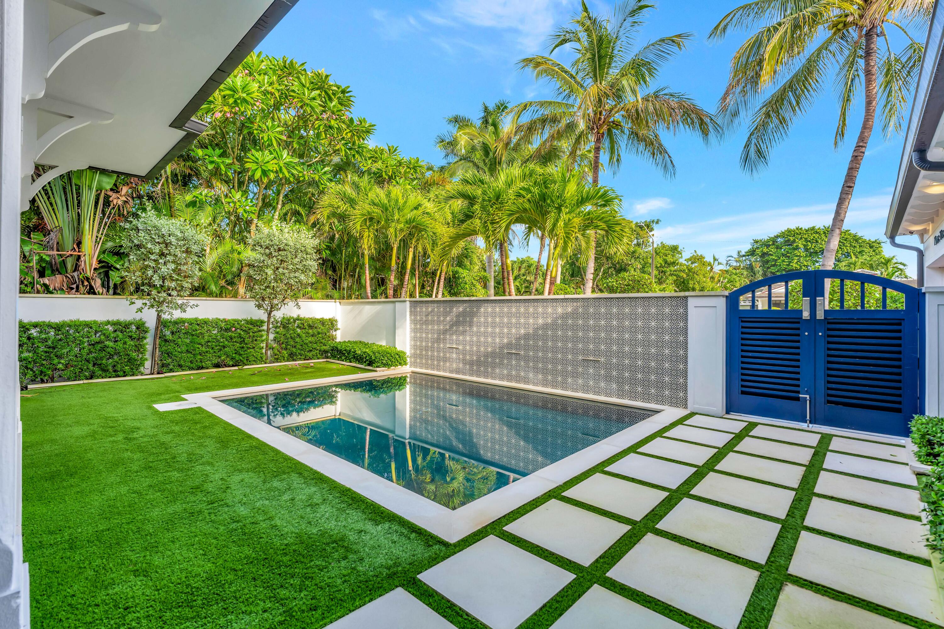 332 POTTER, West Palm Beach FL 33405