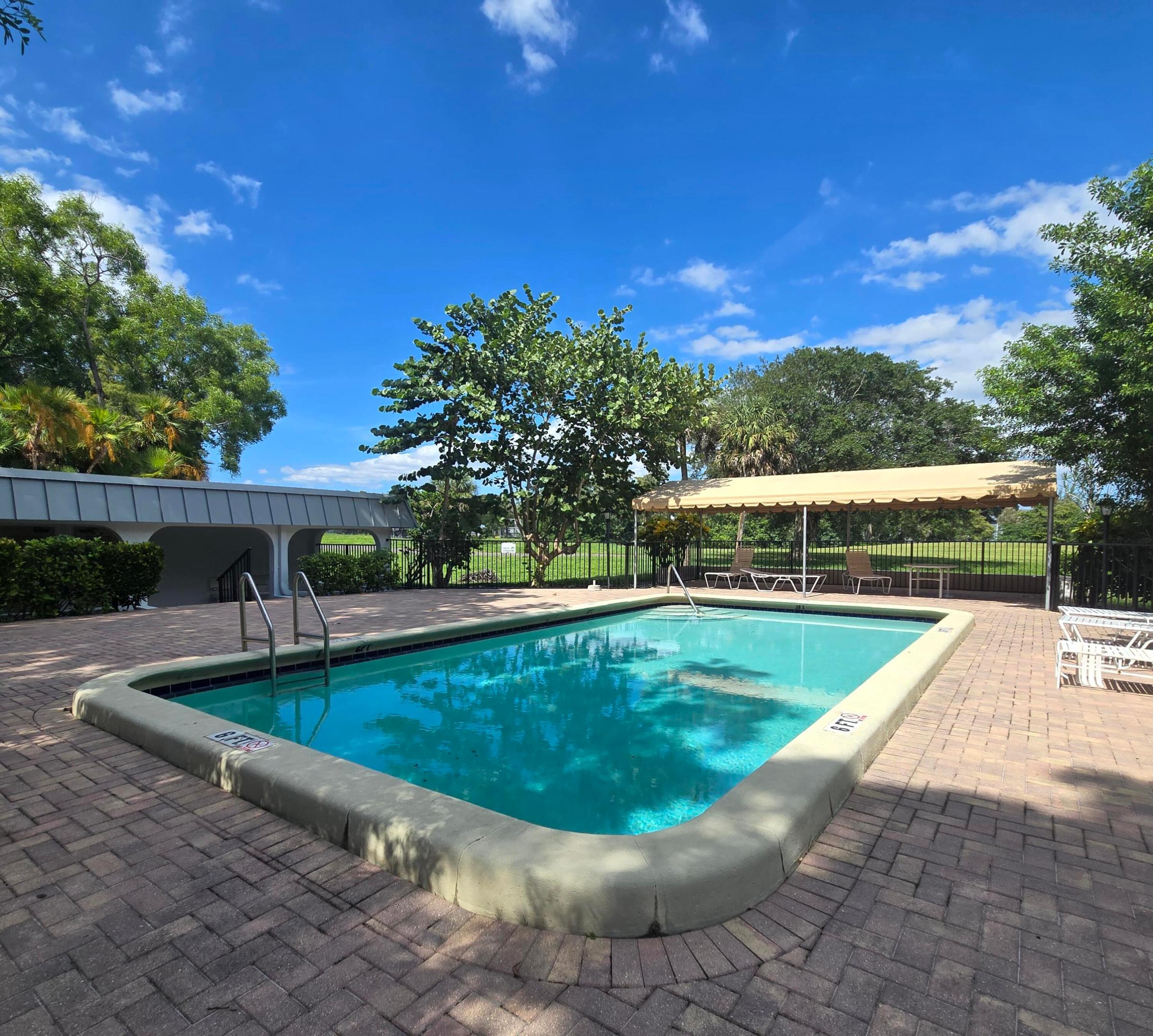 6061 N FALLS CIR #214, Lauderhill FL 33319