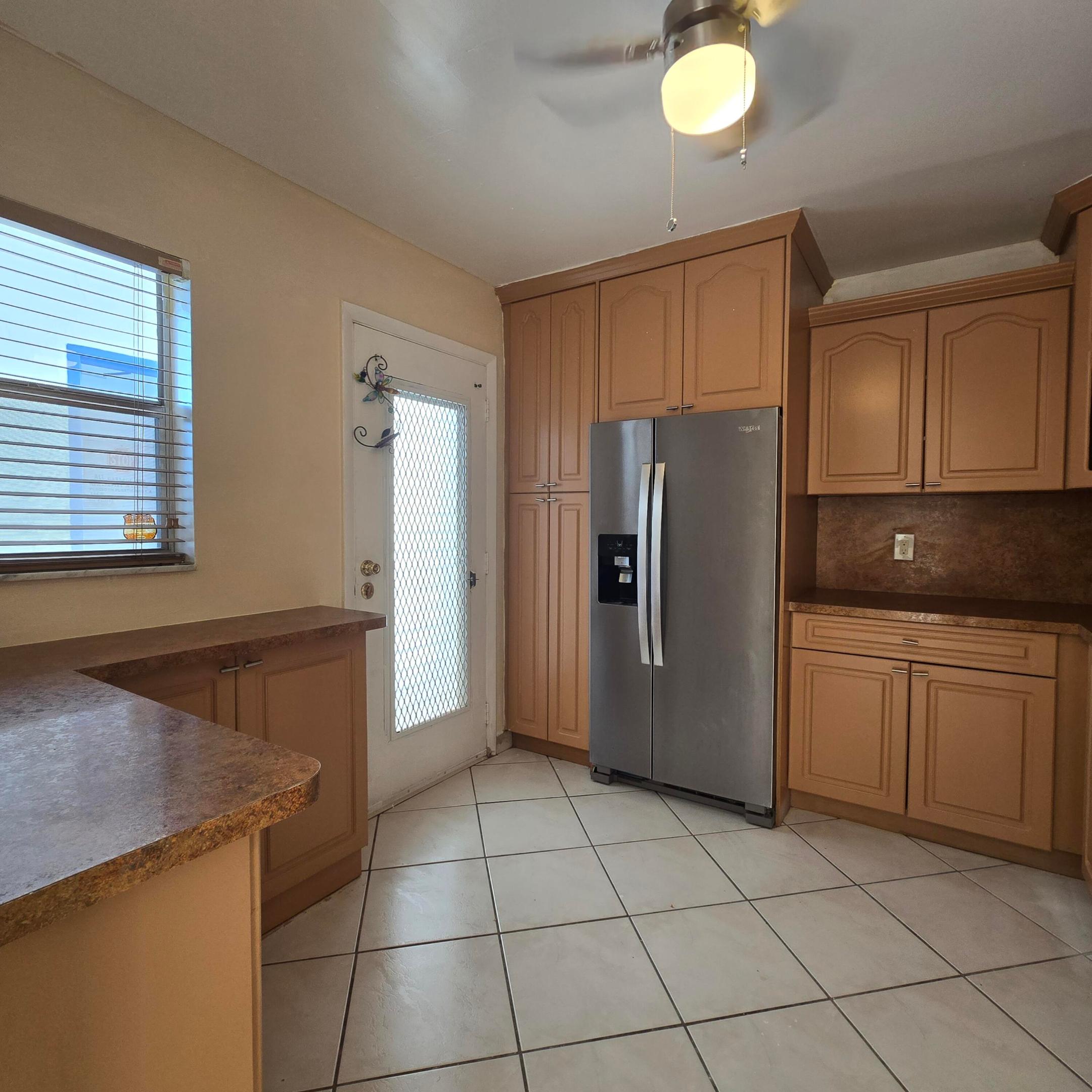6061 N FALLS CIR #214, Lauderhill FL 33319