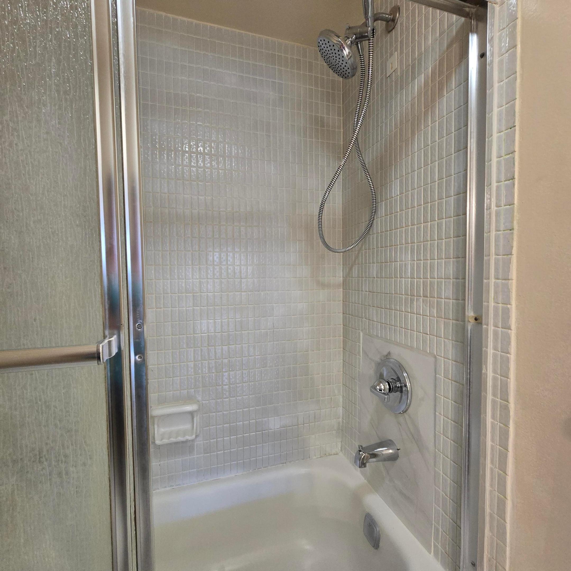 6061 N FALLS CIR #214, Lauderhill FL 33319
