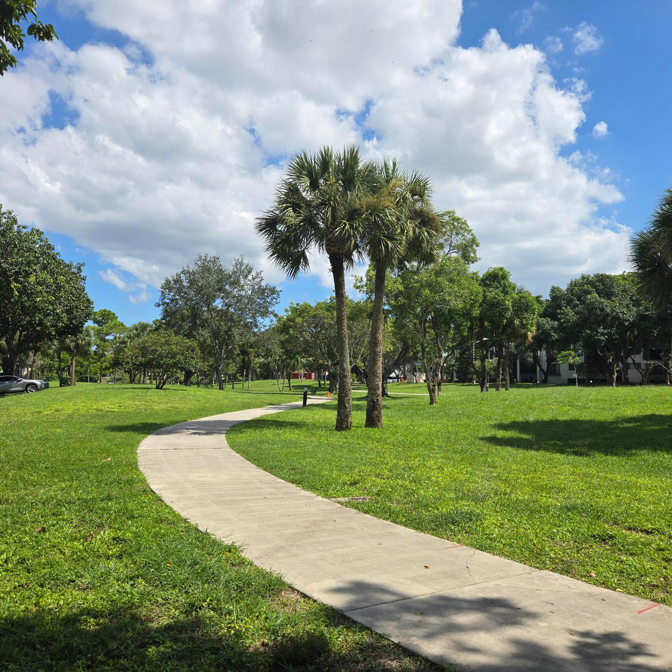 6061 N FALLS CIR #214, Lauderhill FL 33319