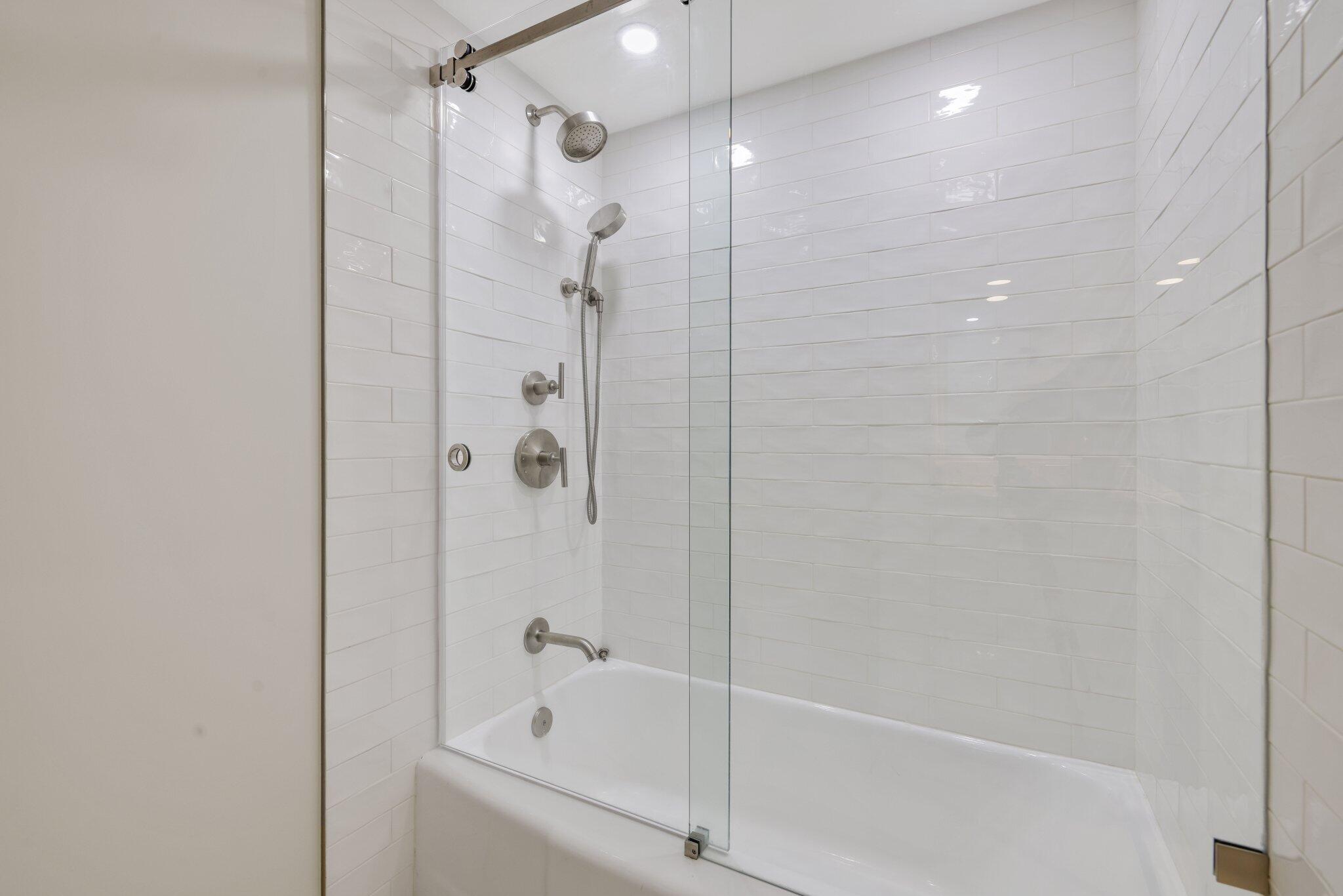 1000 Lowry, Delray Beach FL 33483