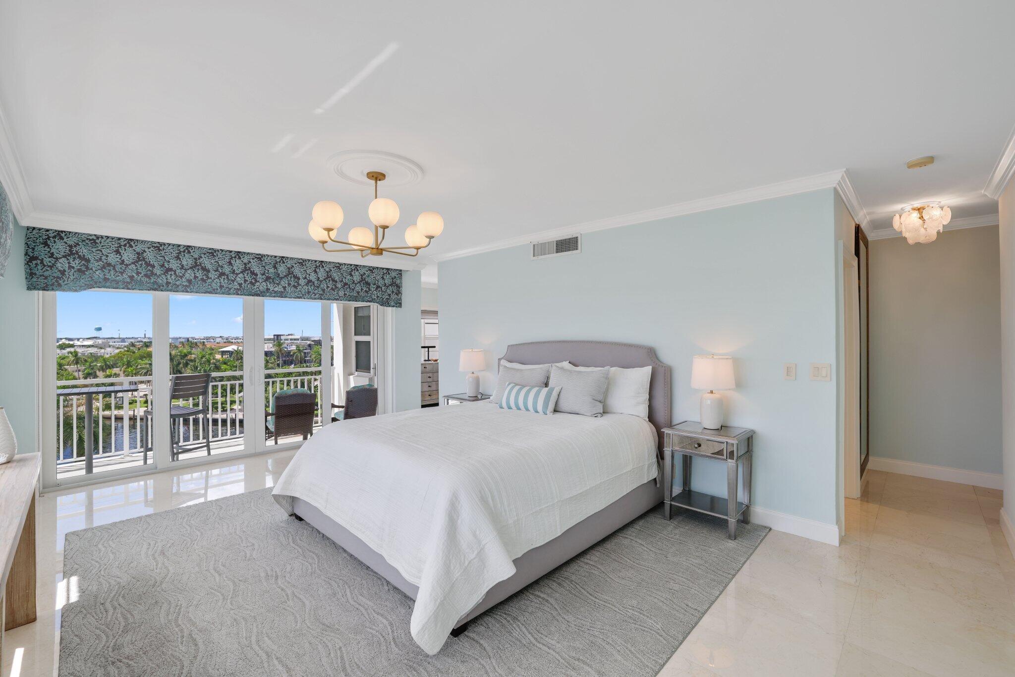 1000 Lowry, Delray Beach FL 33483