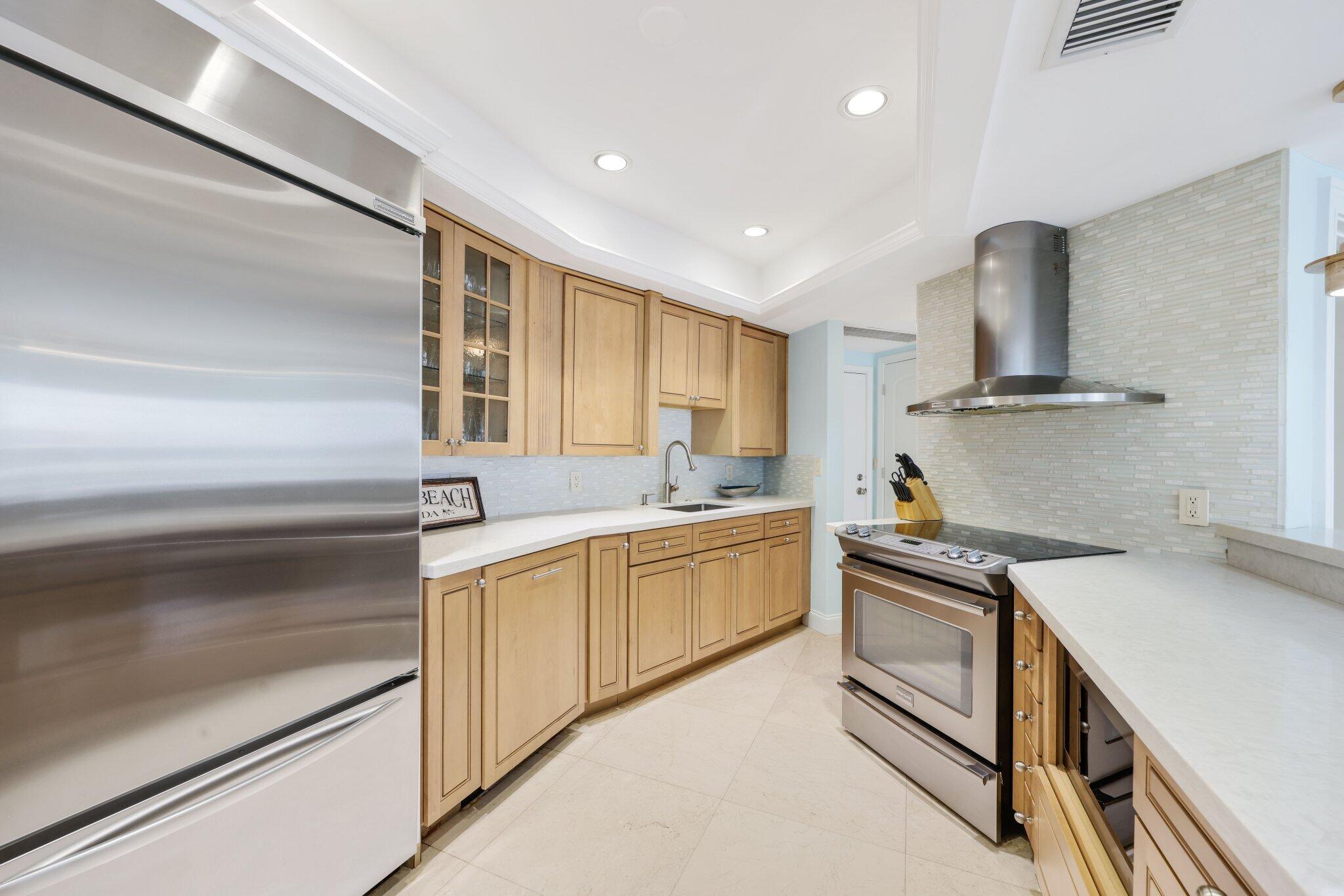 1000 Lowry, Delray Beach FL 33483