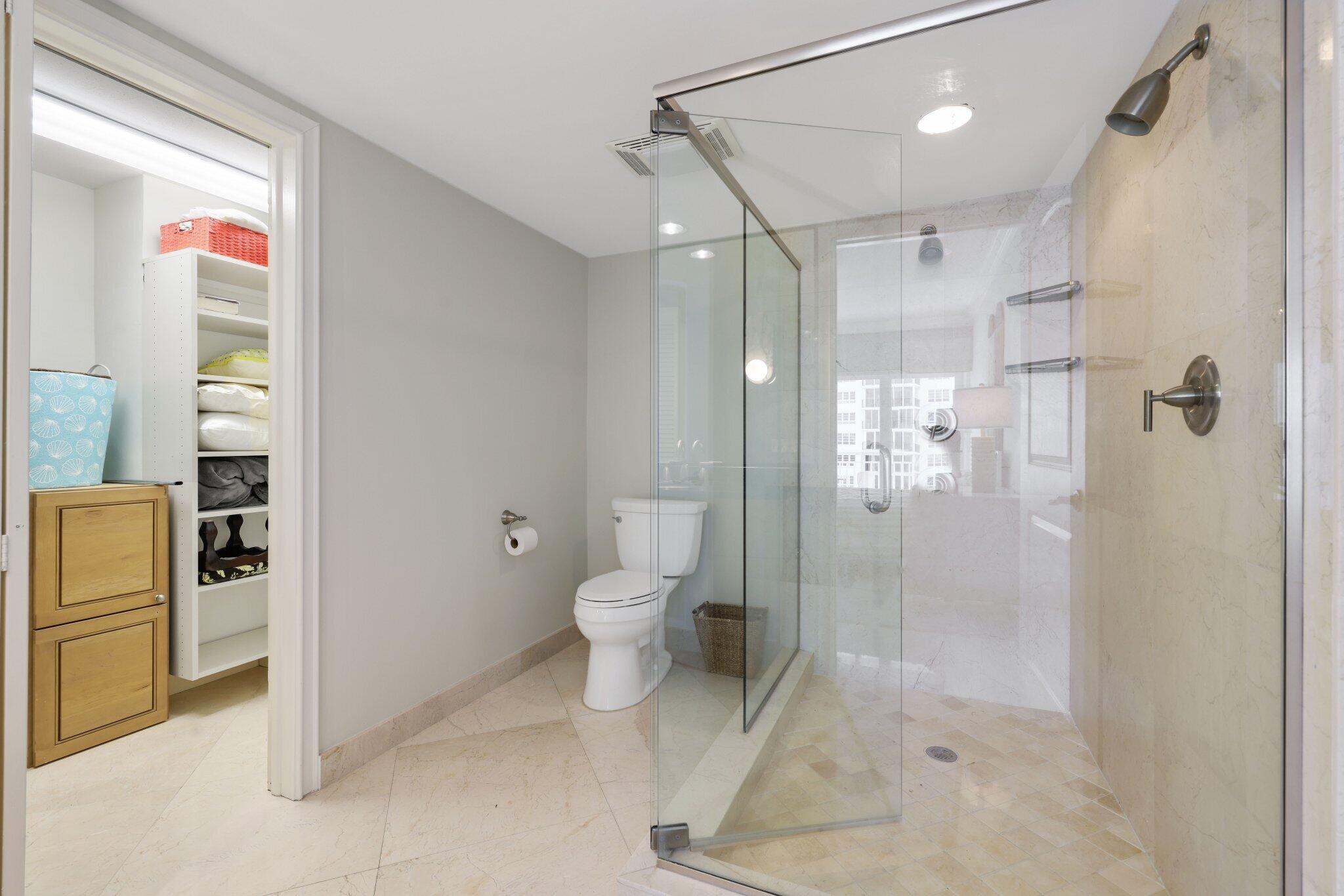 1000 Lowry, Delray Beach FL 33483