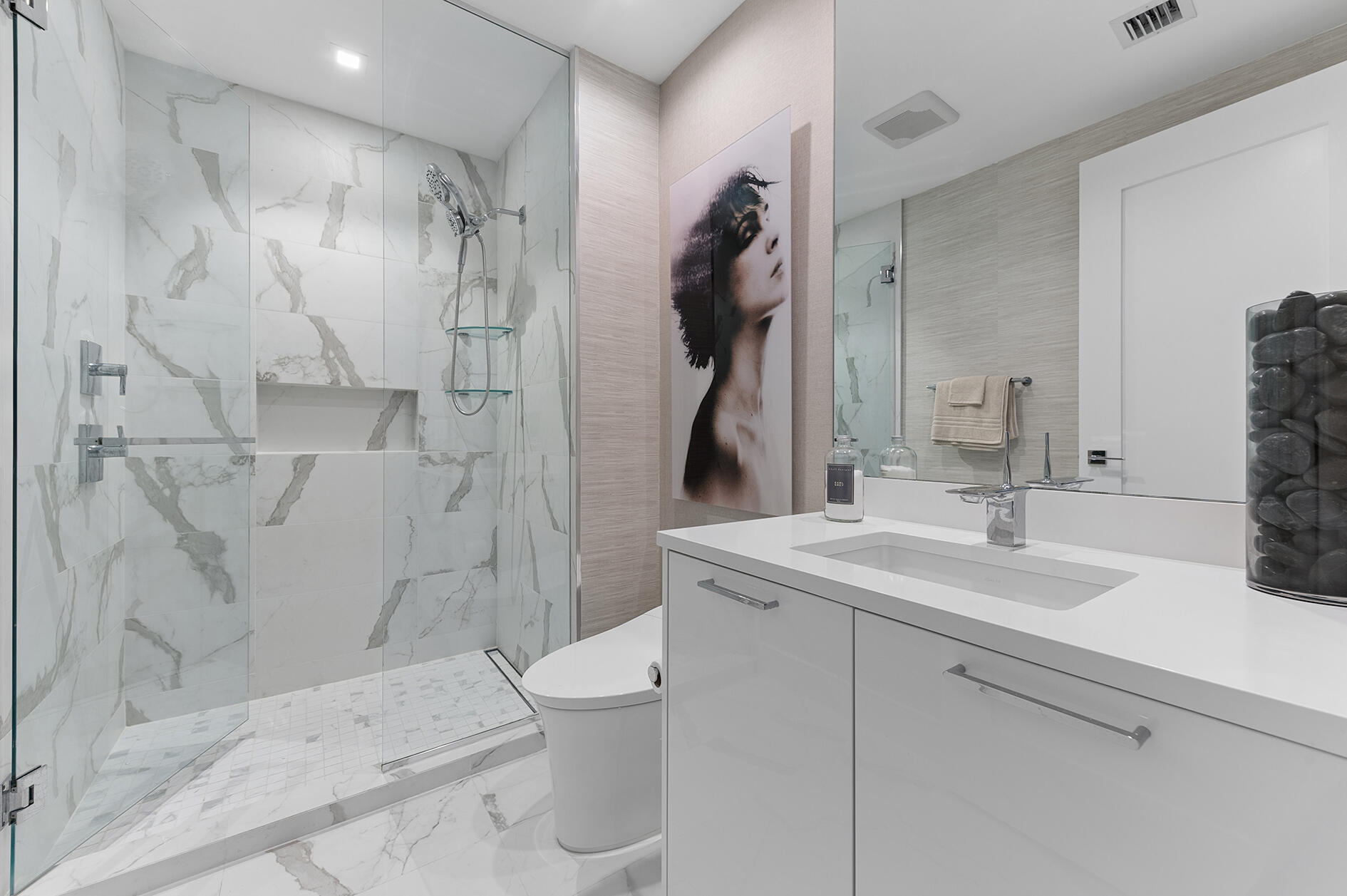 3730 N Ocean #5C, Riviera Beach FL 33404