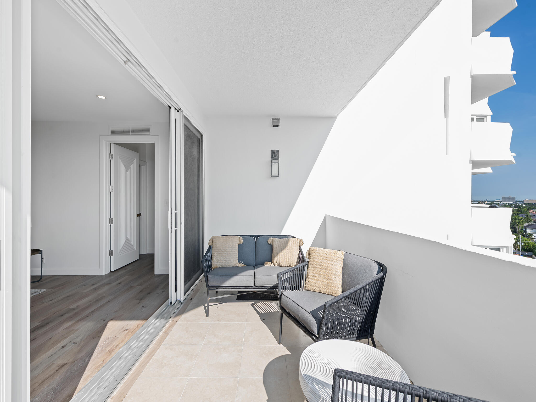 333 SUNSET #801, Fort Lauderdale FL 33301