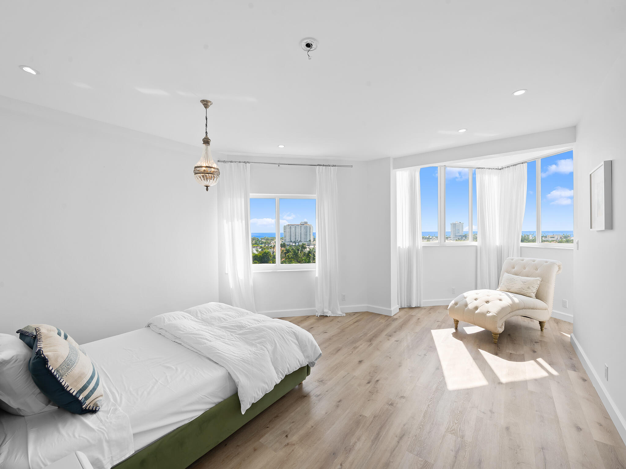 333 SUNSET #801, Fort Lauderdale FL 33301