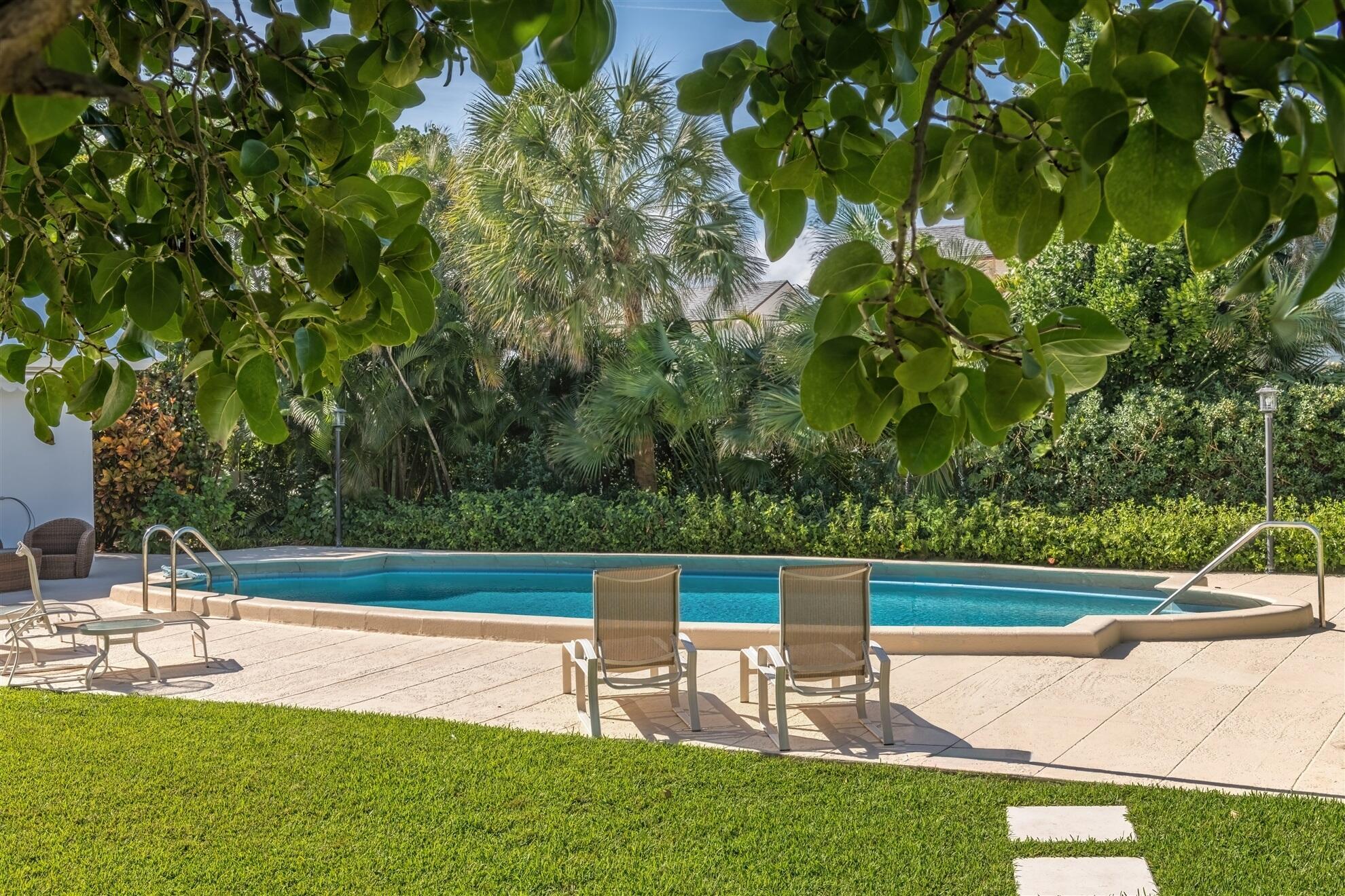 350 S OCEAN #204, Palm Beach FL 33480