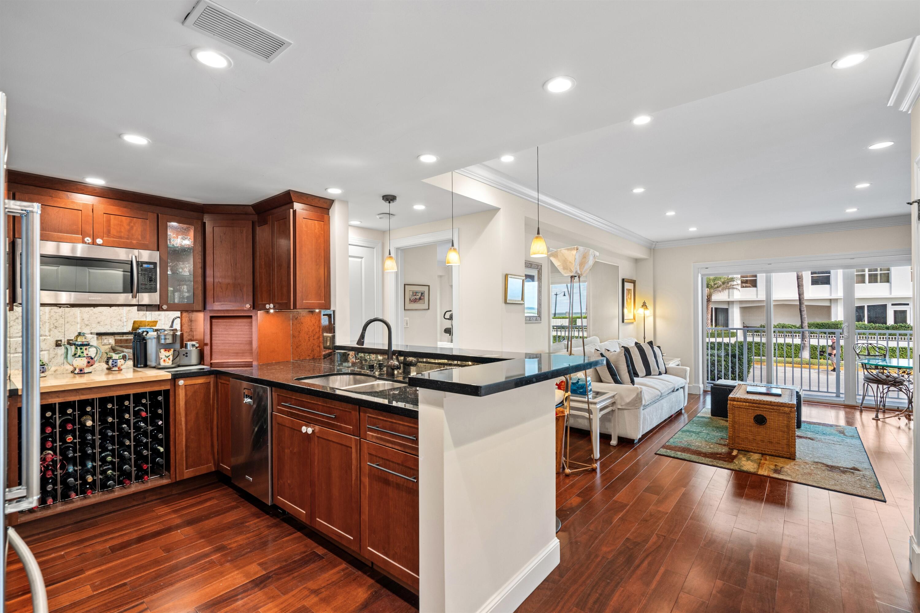 350 S OCEAN #204, Palm Beach FL 33480
