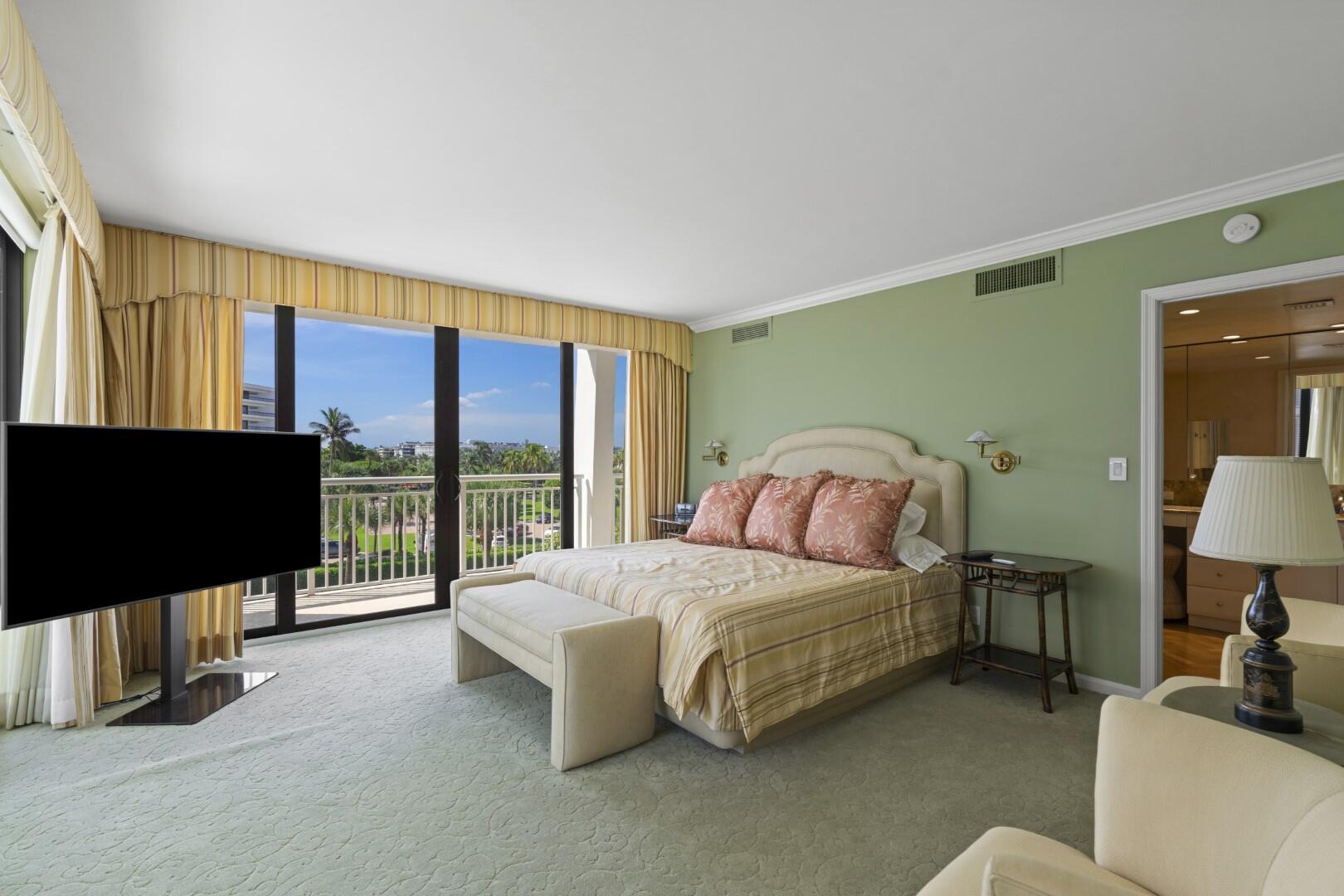 2600 S OCEAN #303W, Palm Beach FL 33480