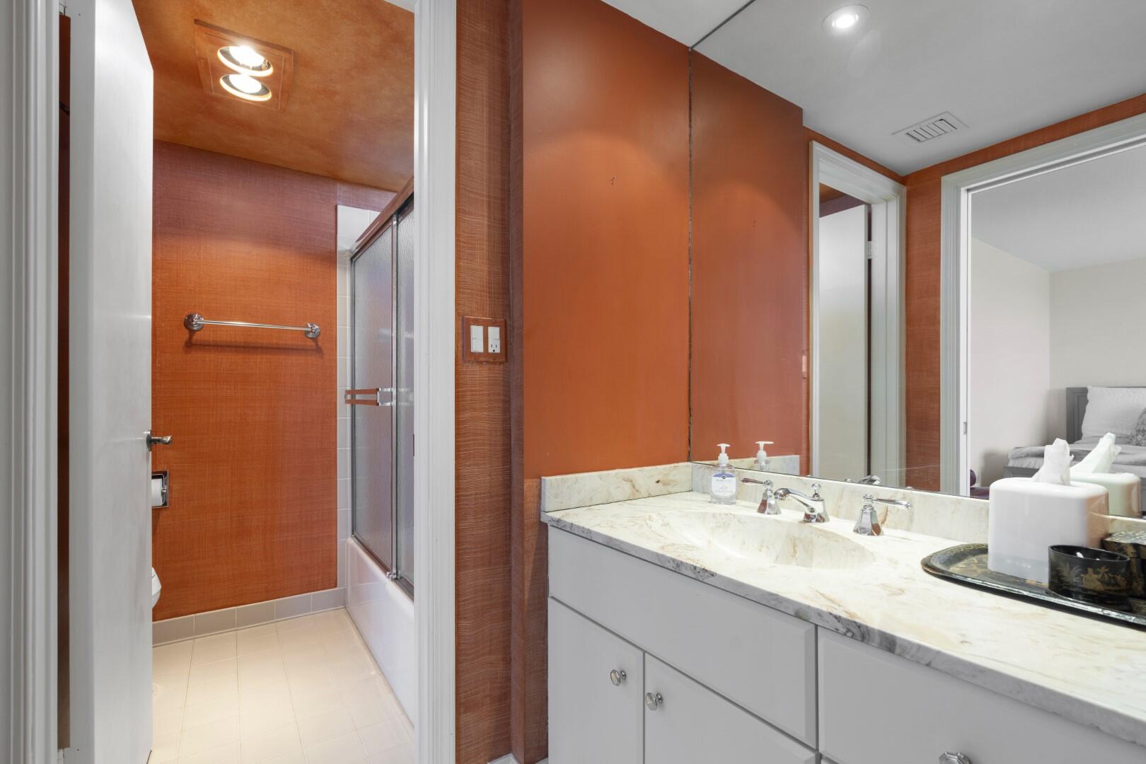 2600 S OCEAN #303W, Palm Beach FL 33480