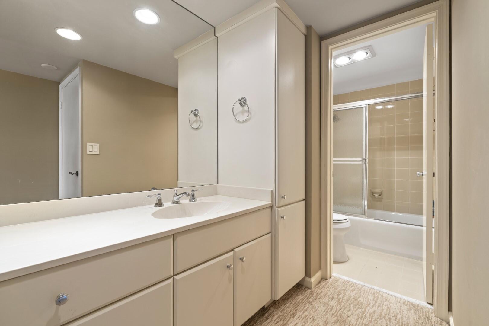 2600 S OCEAN #303W, Palm Beach FL 33480