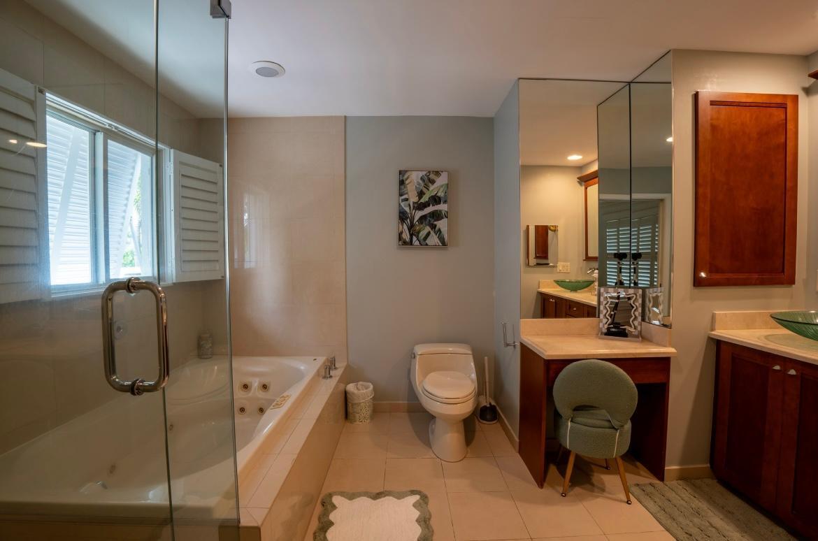 14049 PORT, Palm Beach Gardens FL 33410