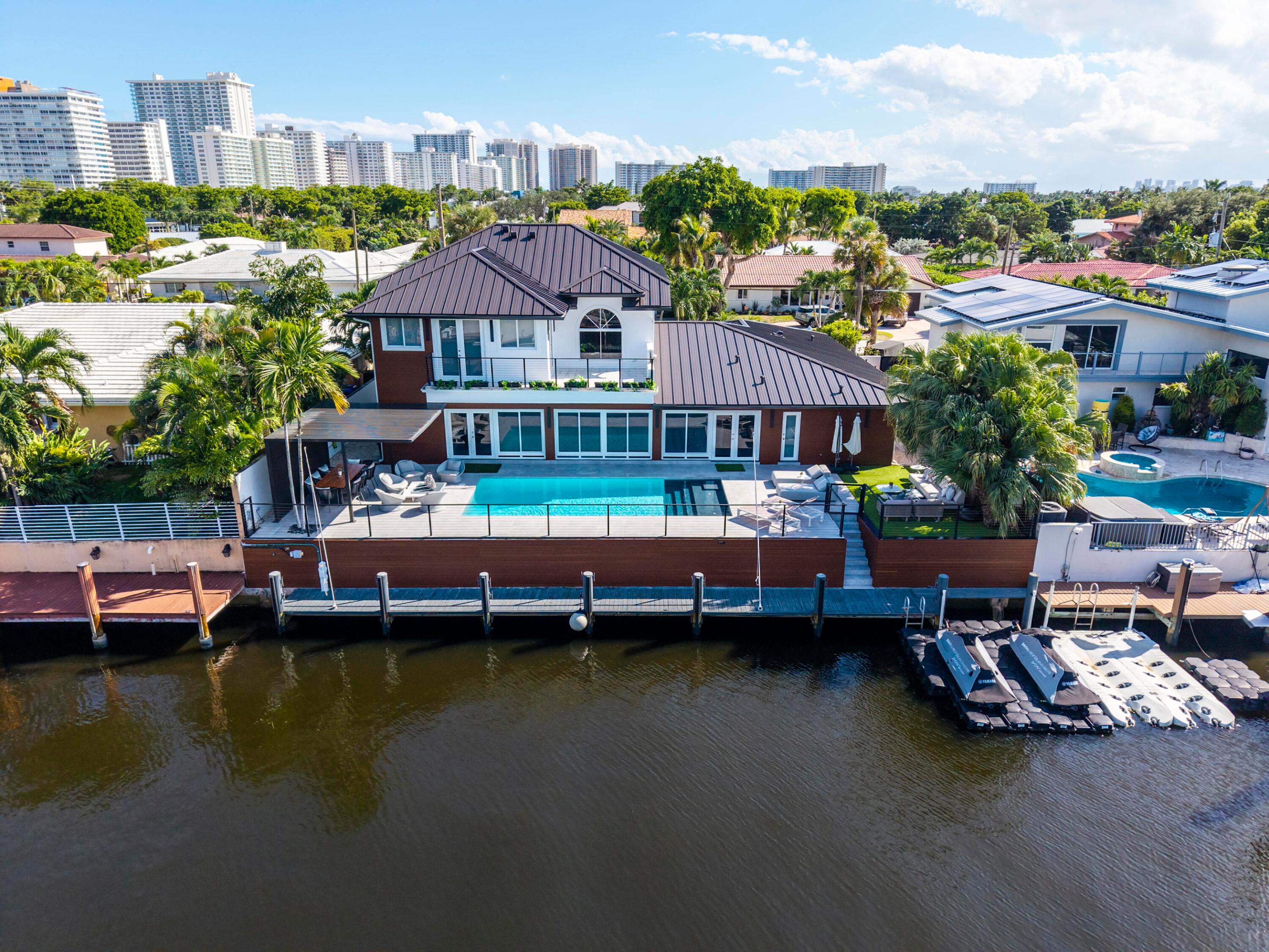 11 Castle Harbor Isle, Fort Lauderdale FL 33308