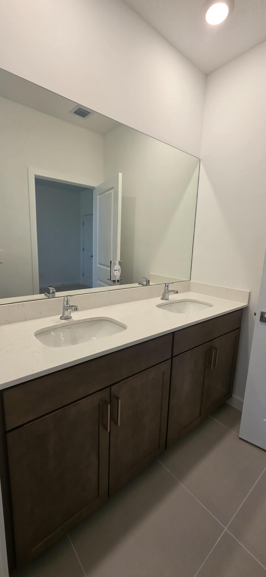 161 LAKESIDE LANDING, Royal Palm Beach FL 33411