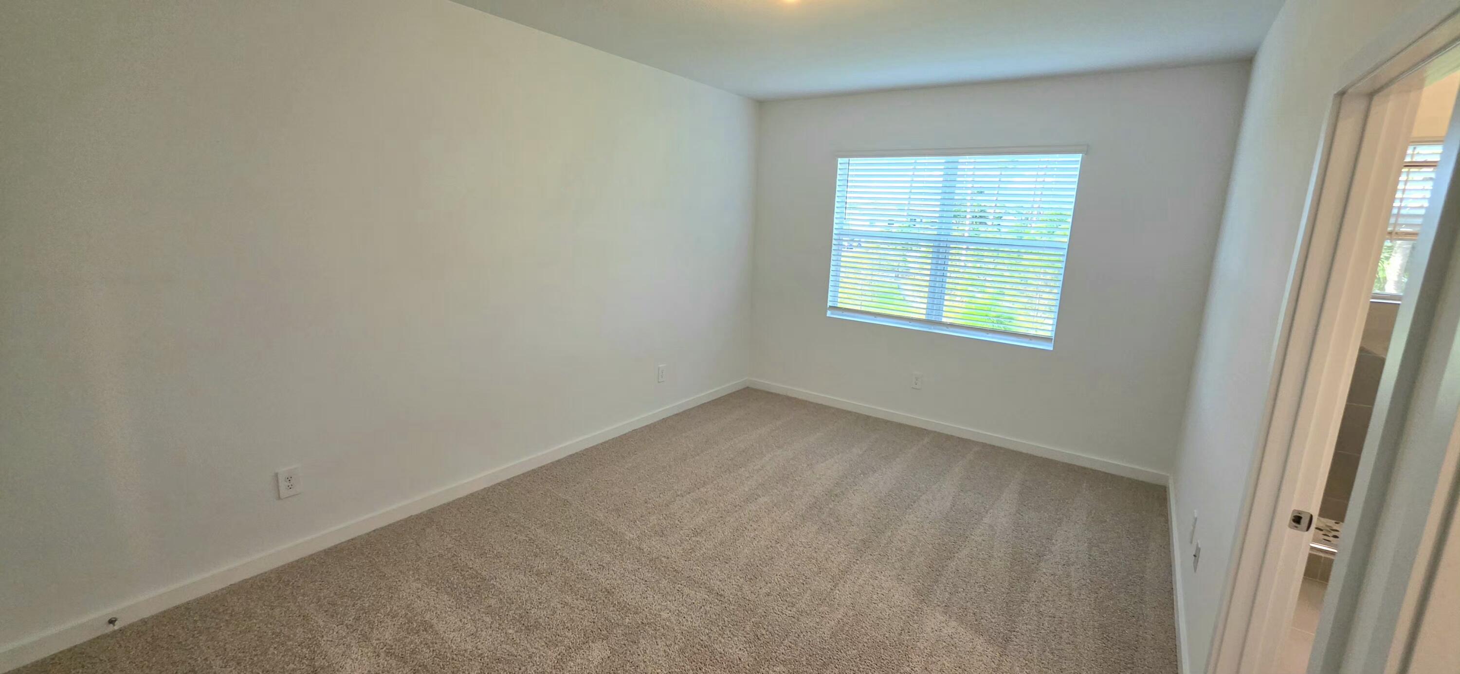 161 LAKESIDE LANDING, Royal Palm Beach FL 33411