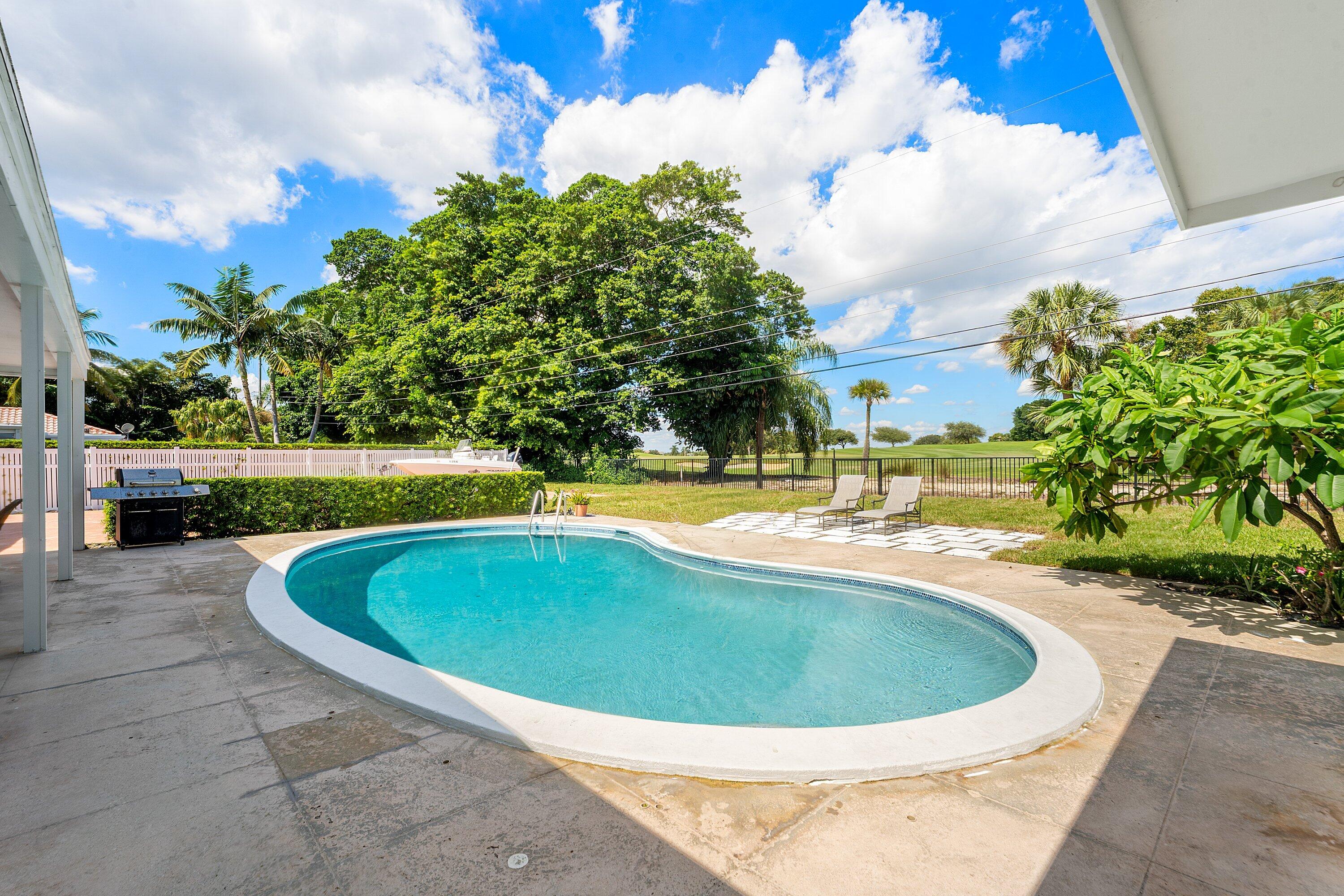817 Anchorage, North Palm Beach FL 33408