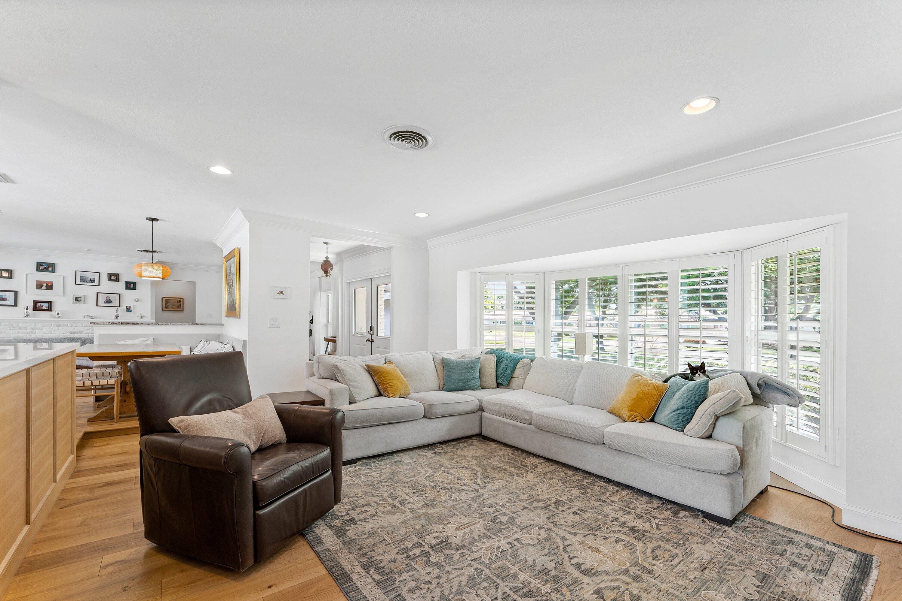 817 Anchorage, North Palm Beach FL 33408