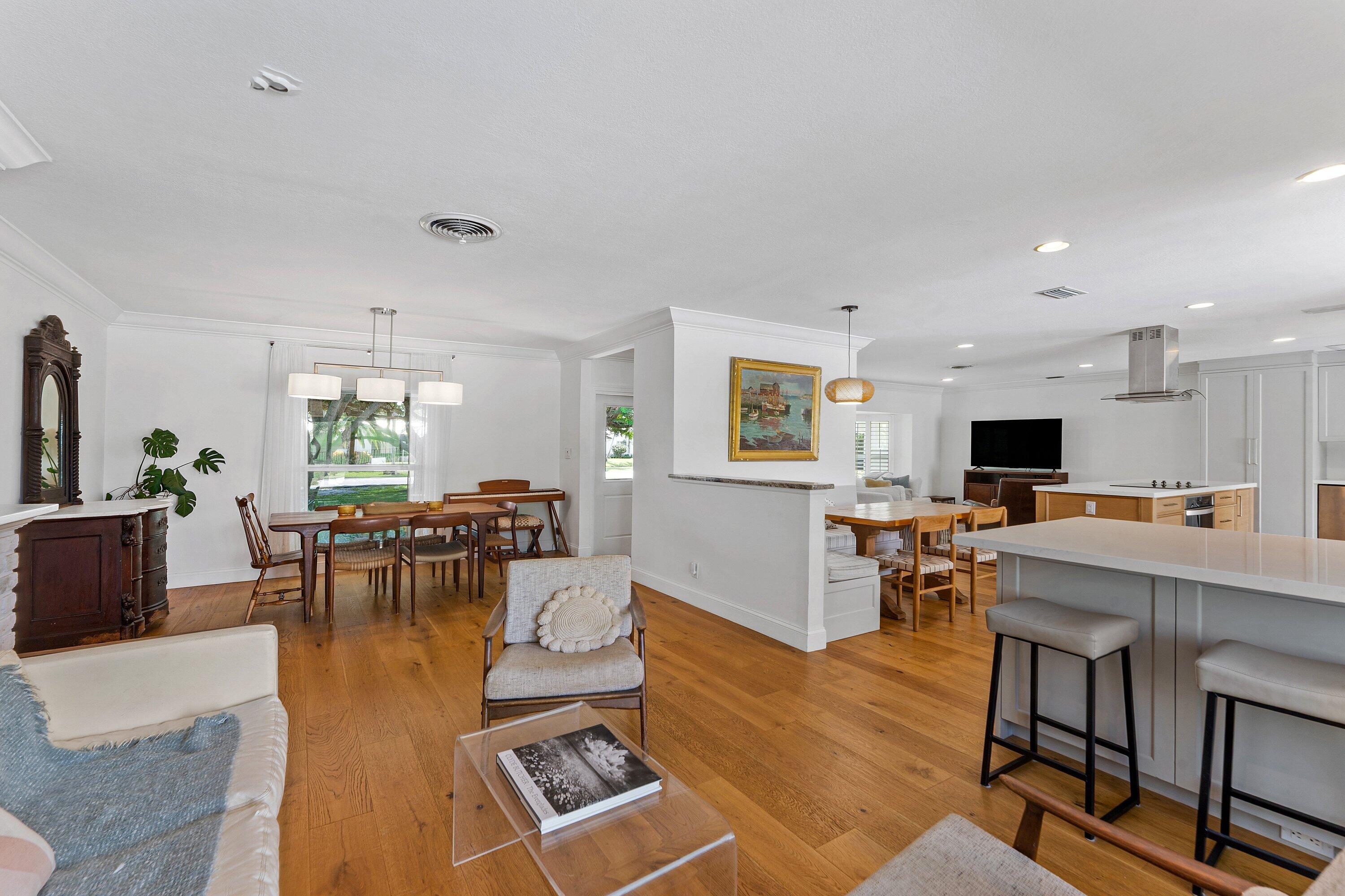 817 Anchorage, North Palm Beach FL 33408