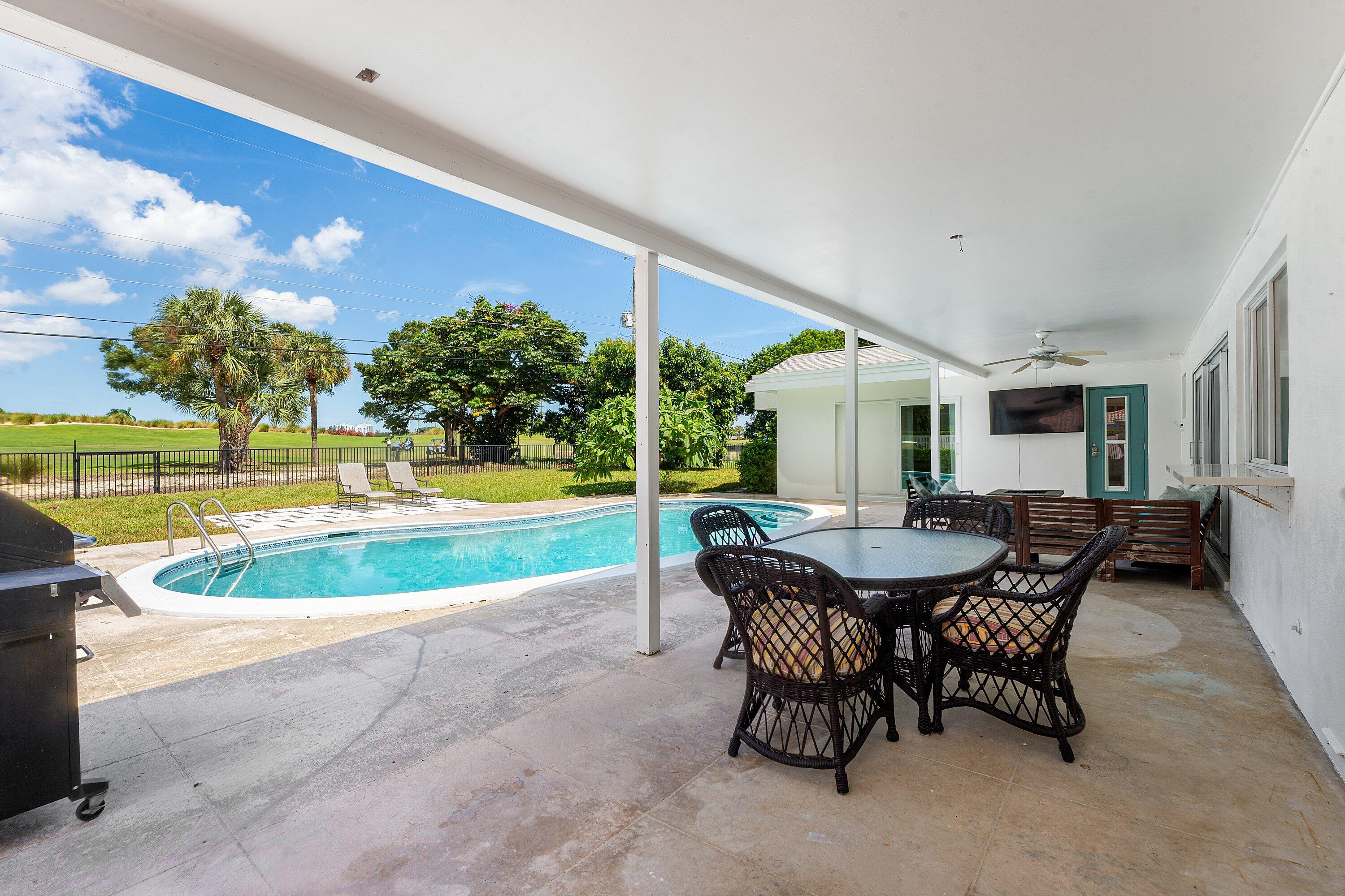817 Anchorage, North Palm Beach FL 33408