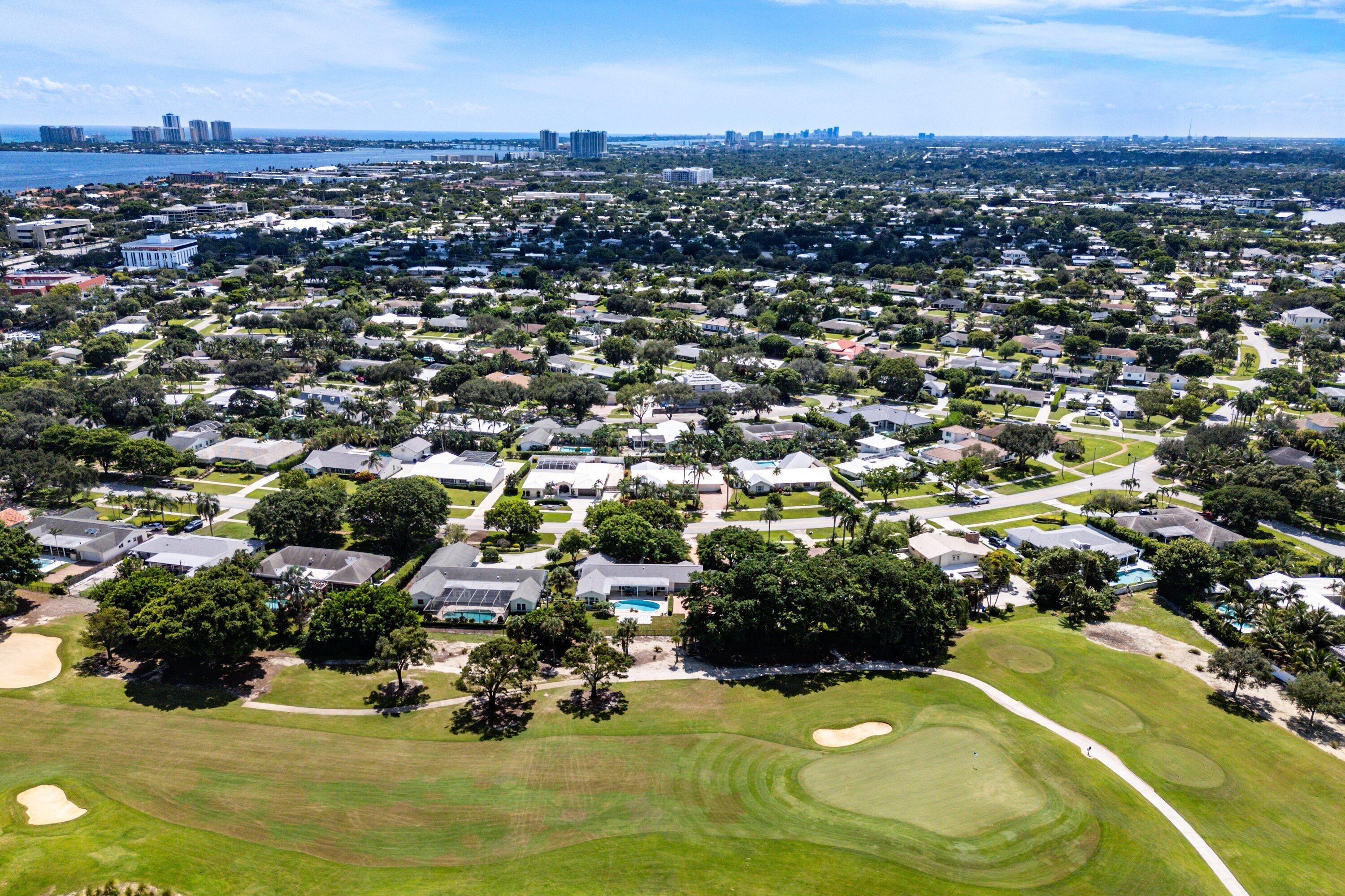 817 Anchorage, North Palm Beach FL 33408