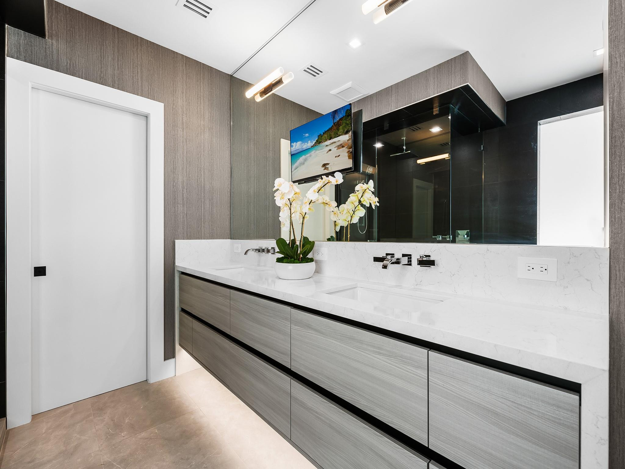 1416 NE 6th #1416, Fort Lauderdale FL 33304