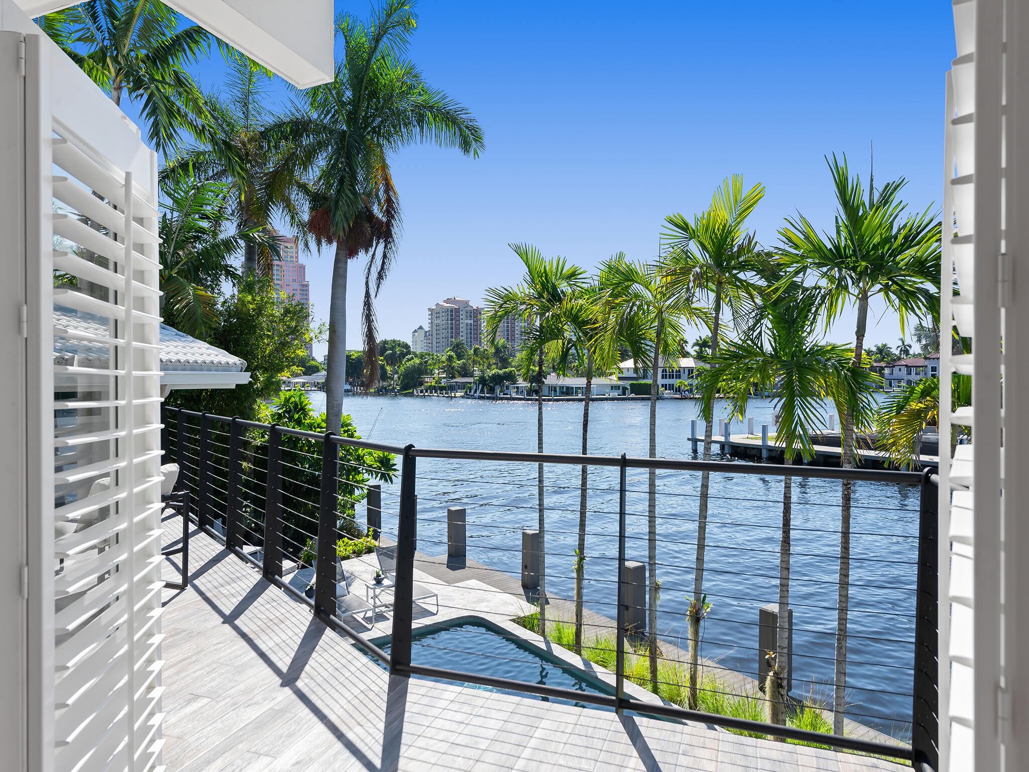 2880 NE 24TH, Fort Lauderdale FL 33305