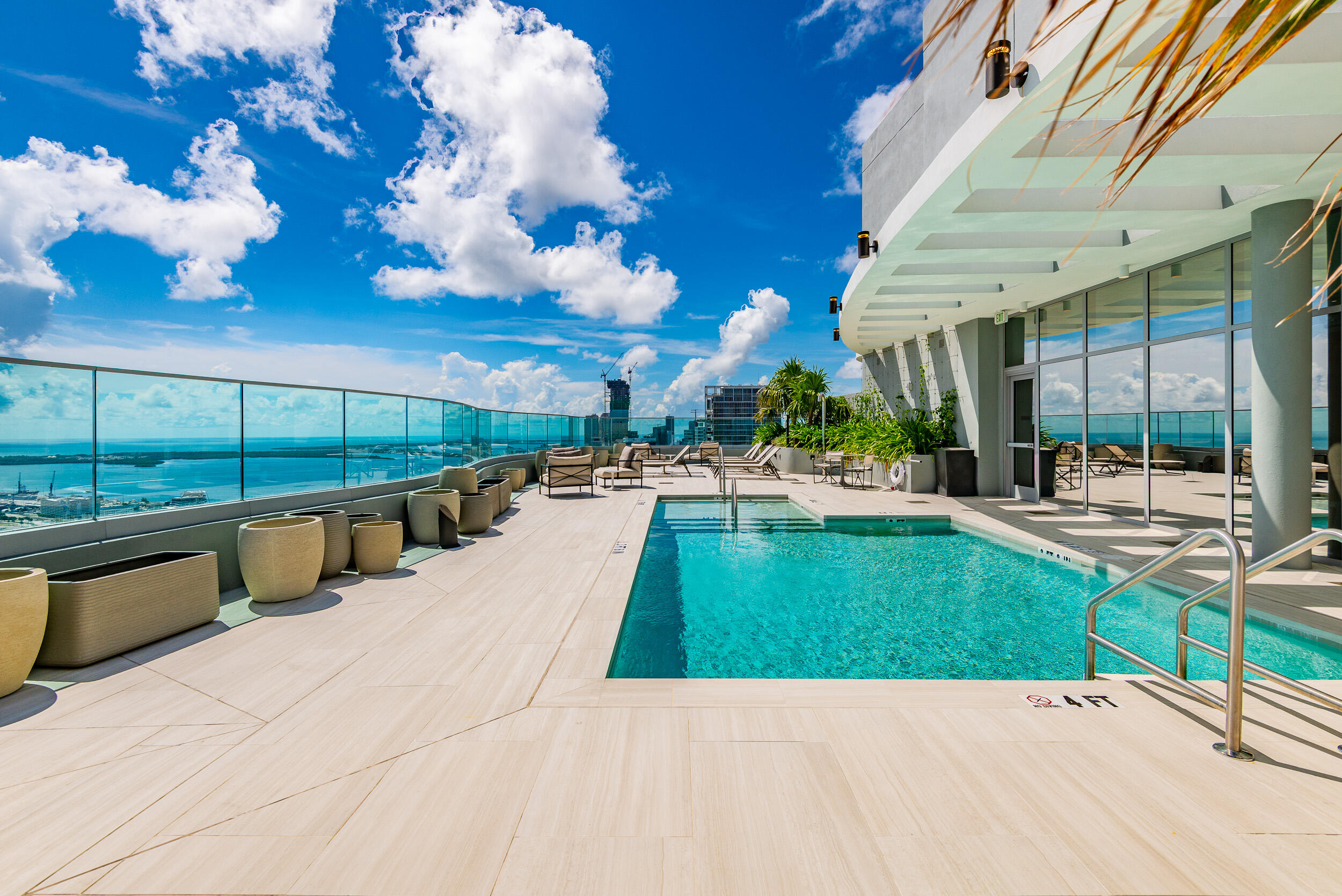 1400 Biscayne #901, Miami FL 33132