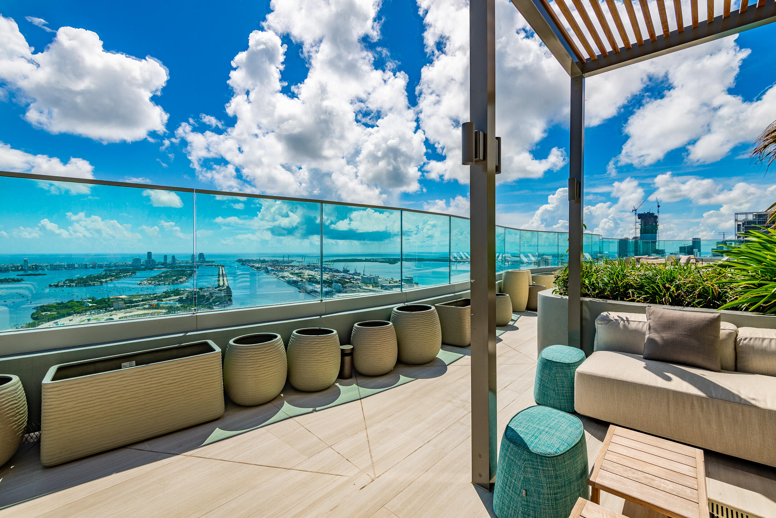 1400 Biscayne #901, Miami FL 33132