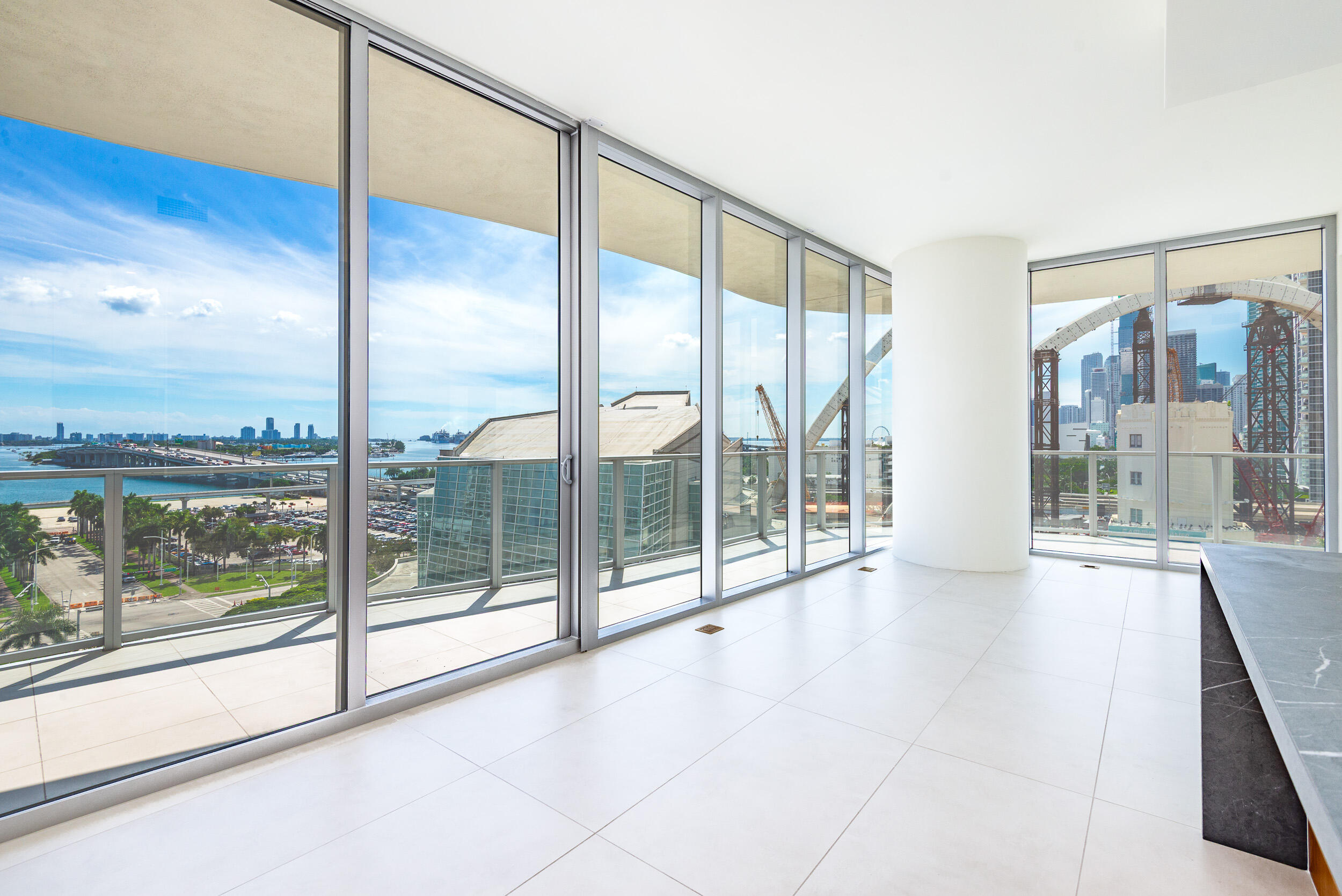 1400 Biscayne #901, Miami FL 33132