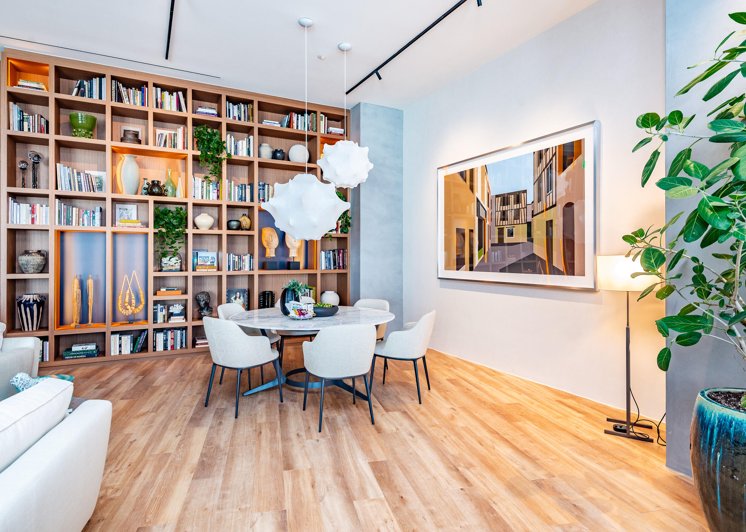 1400 Biscayne #901, Miami FL 33132
