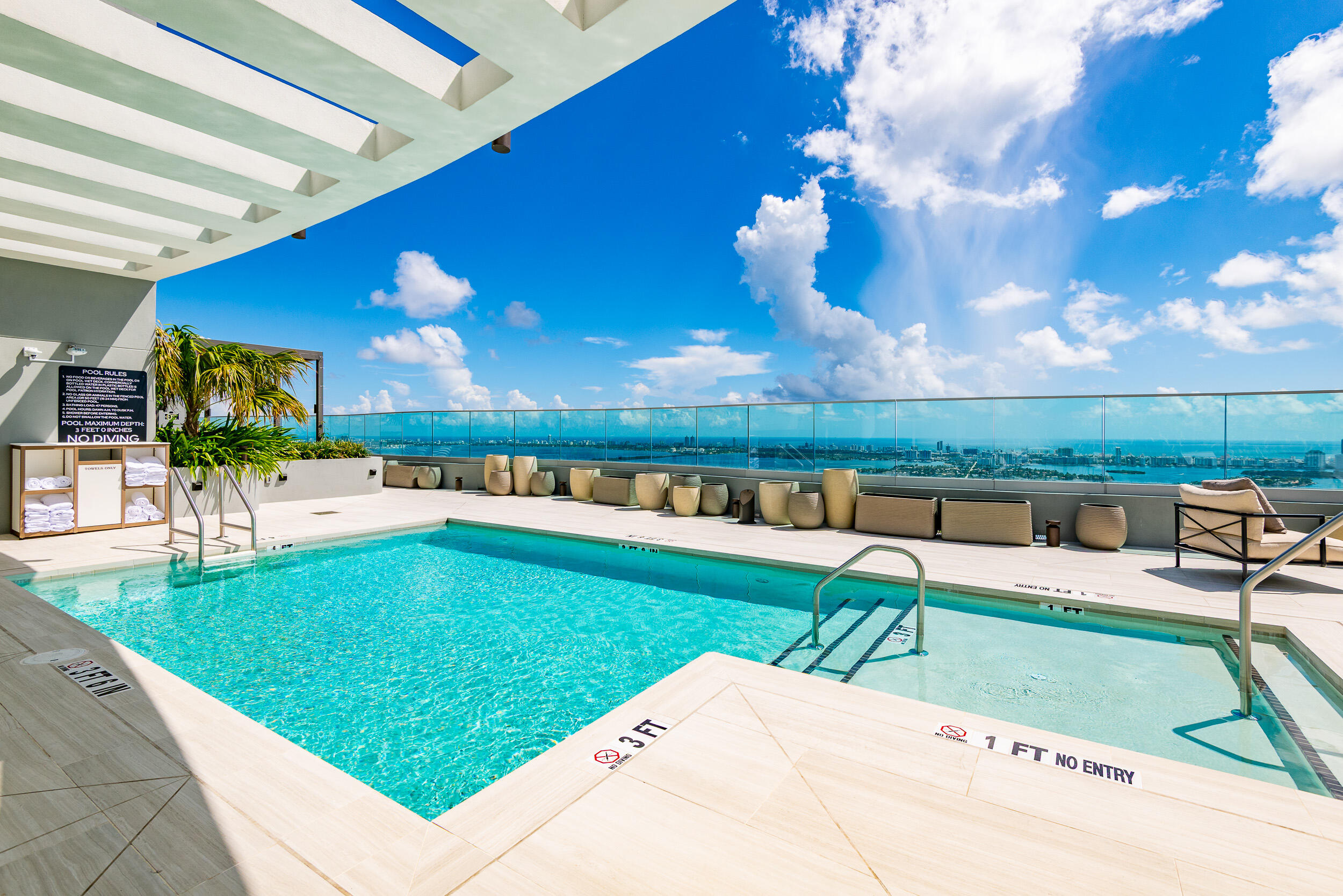 1400 Biscayne #901, Miami FL 33132