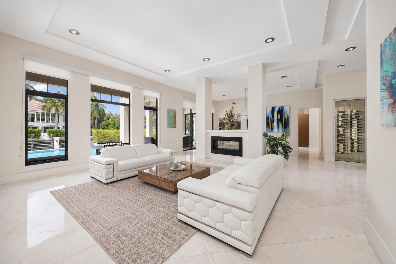 301 SAN MARCO, Fort Lauderdale FL 33301