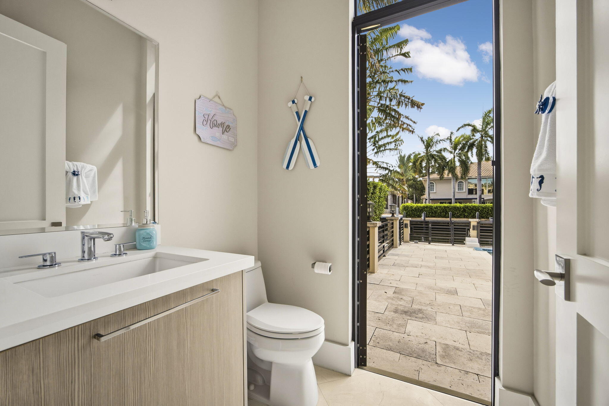 301 SAN MARCO, Fort Lauderdale FL 33301