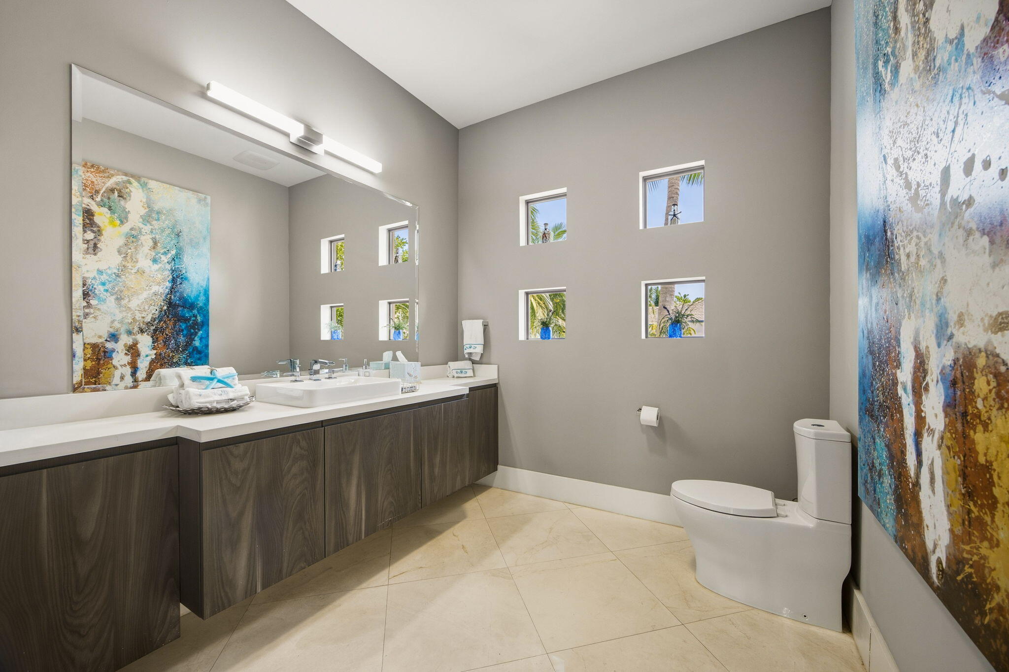 301 SAN MARCO, Fort Lauderdale FL 33301